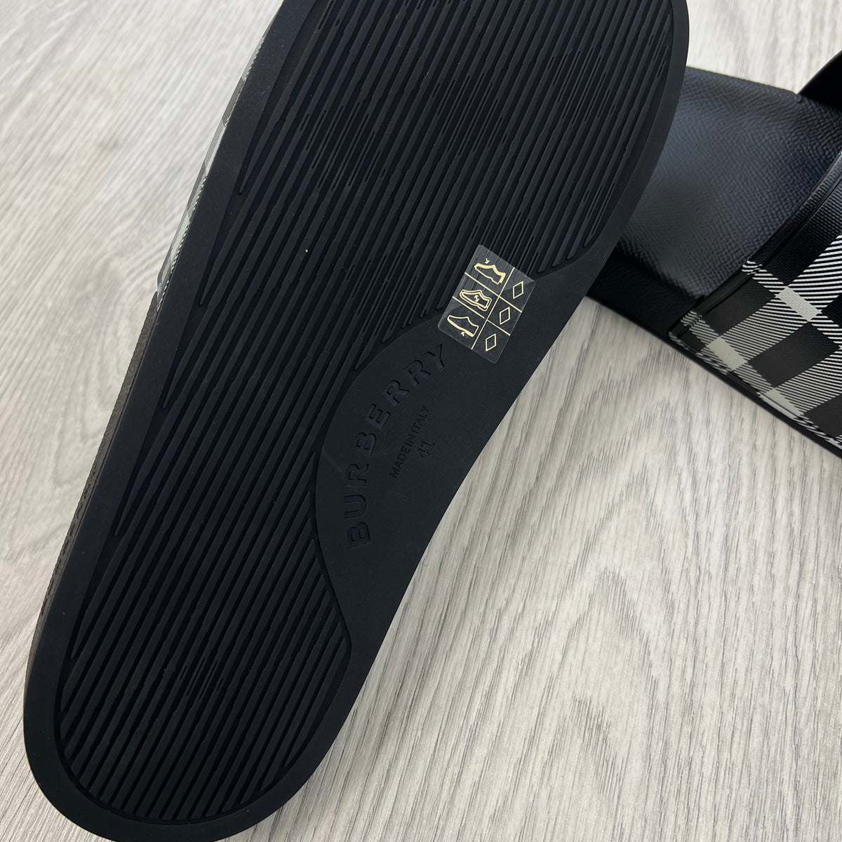 Burberry 'Furley' Slides - Black