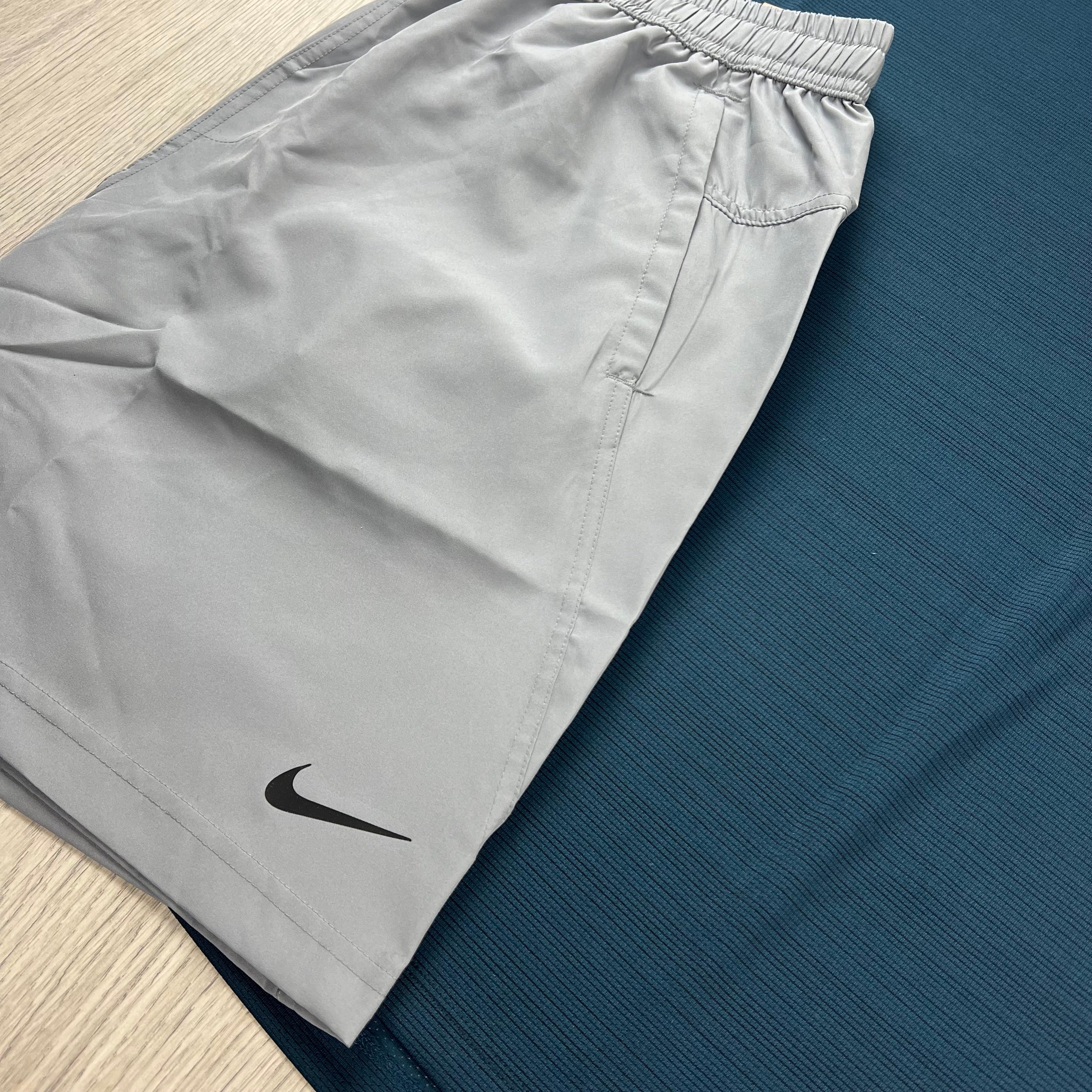 Nike 'Miler' Set - Navy/Grey