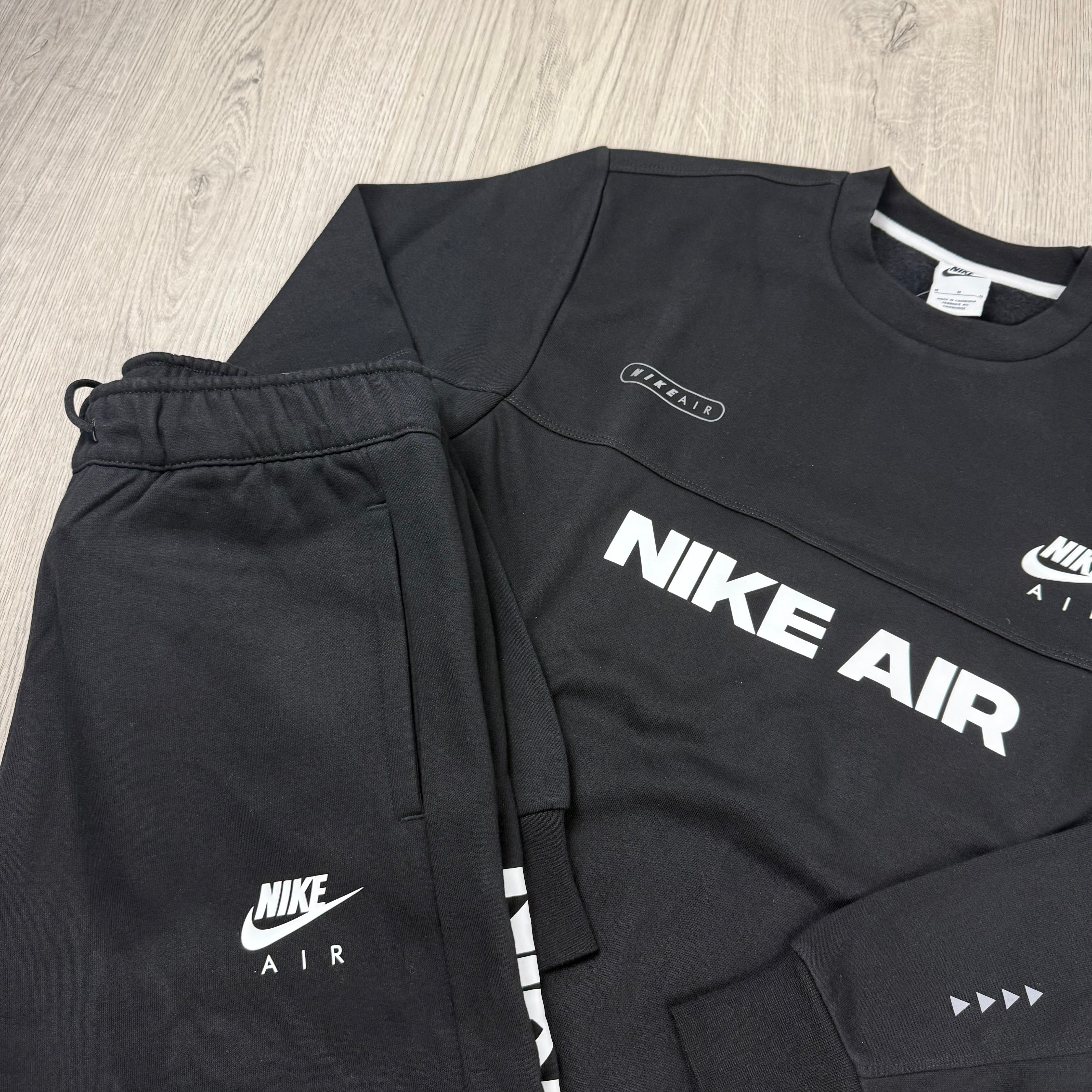 Nike Air Tracksuit - Black