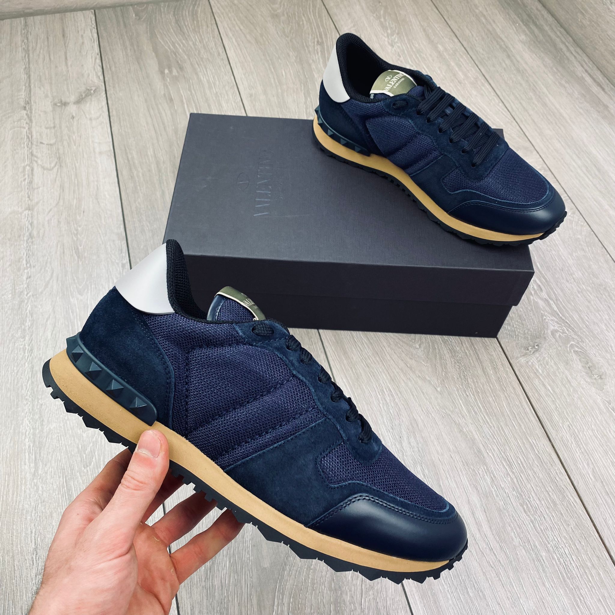 Navy valentino hotsell