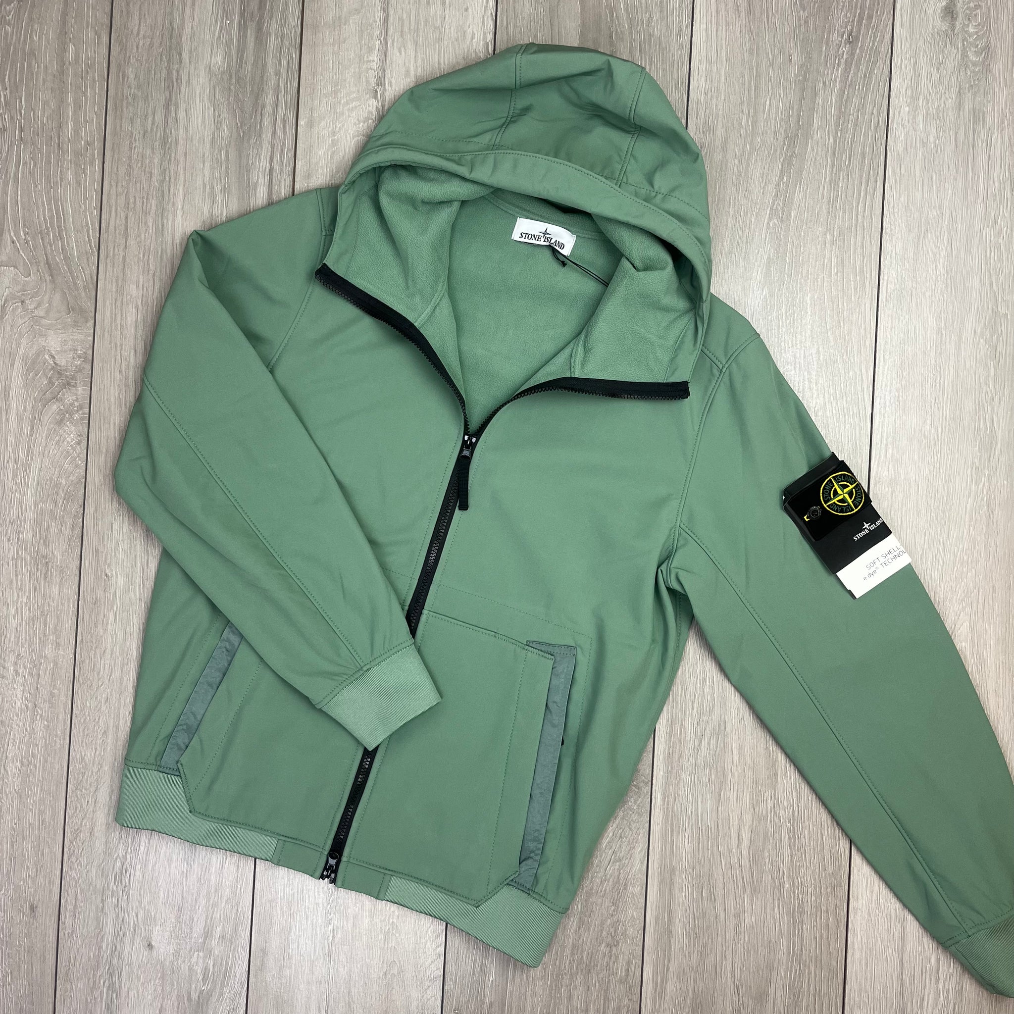 Stone island soft shell 2025 jacket green