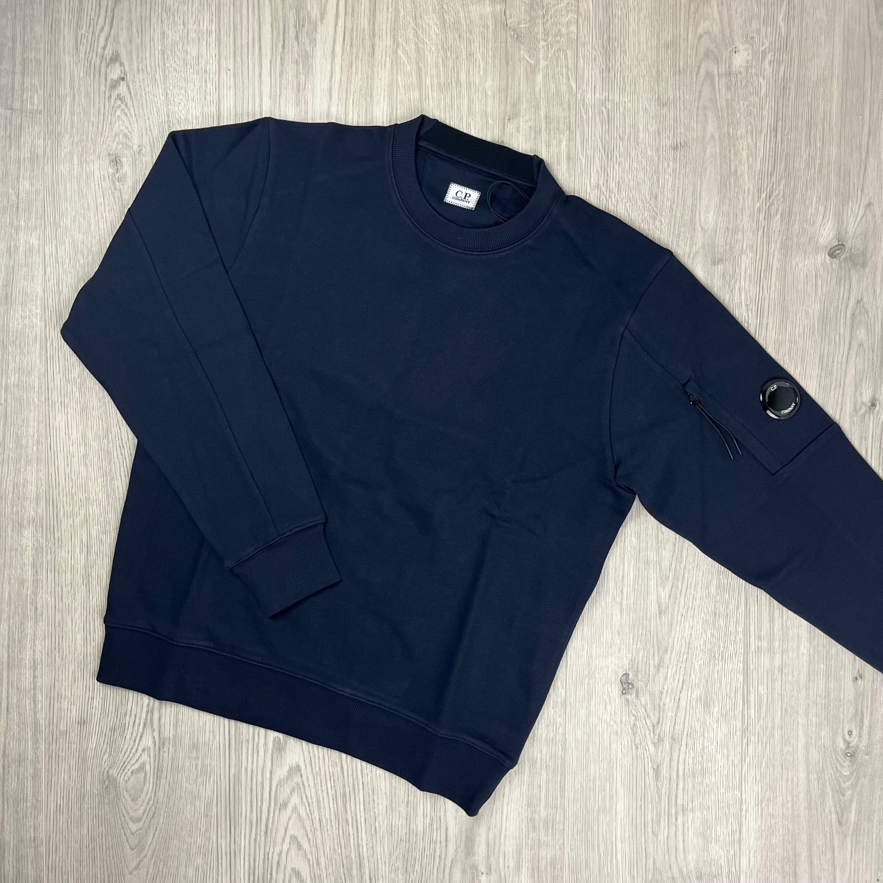 CP Company | Men's Raised Fleece Sweatshirt | Navy Blue | Outlet Sale