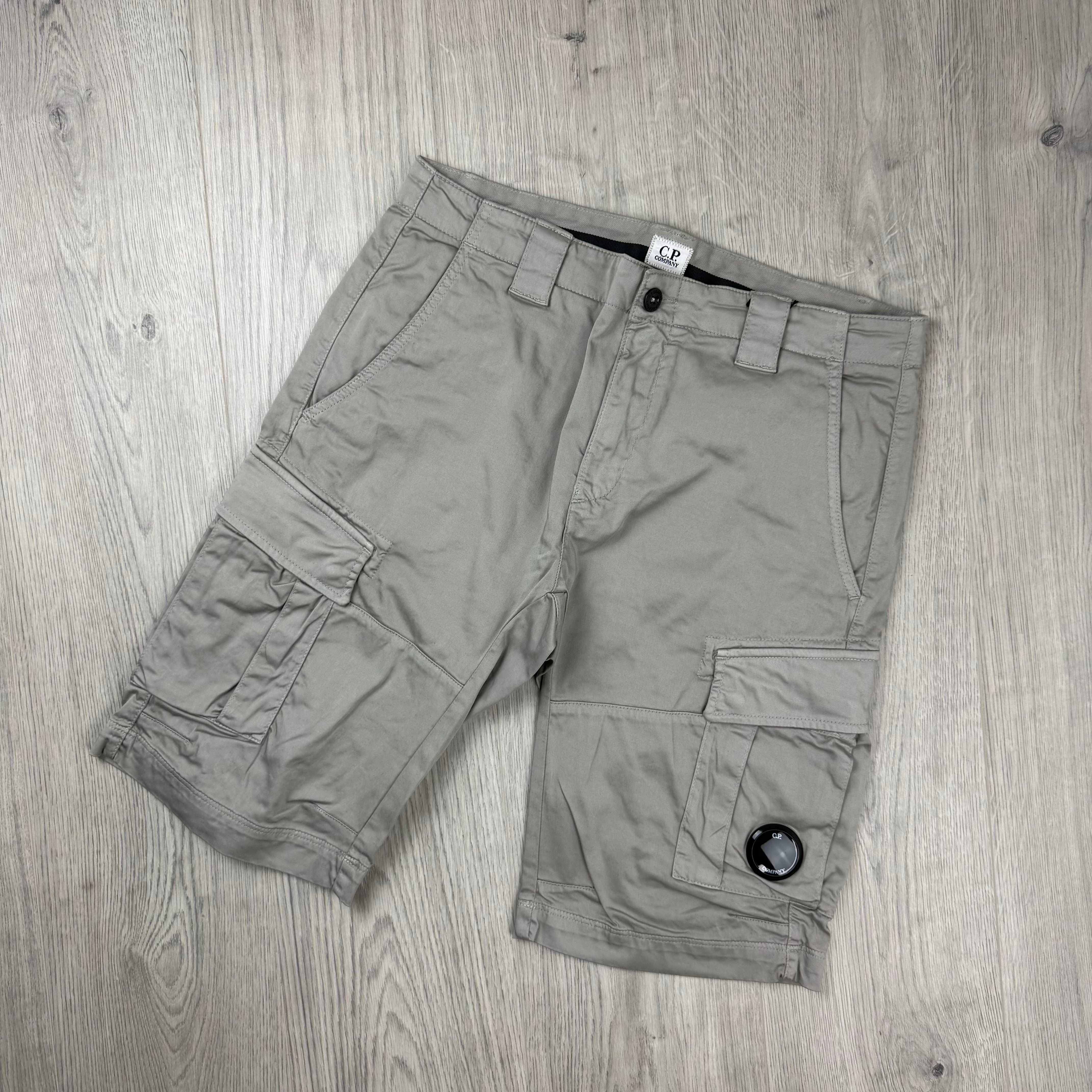 CP Company Cargo Shorts - Dove