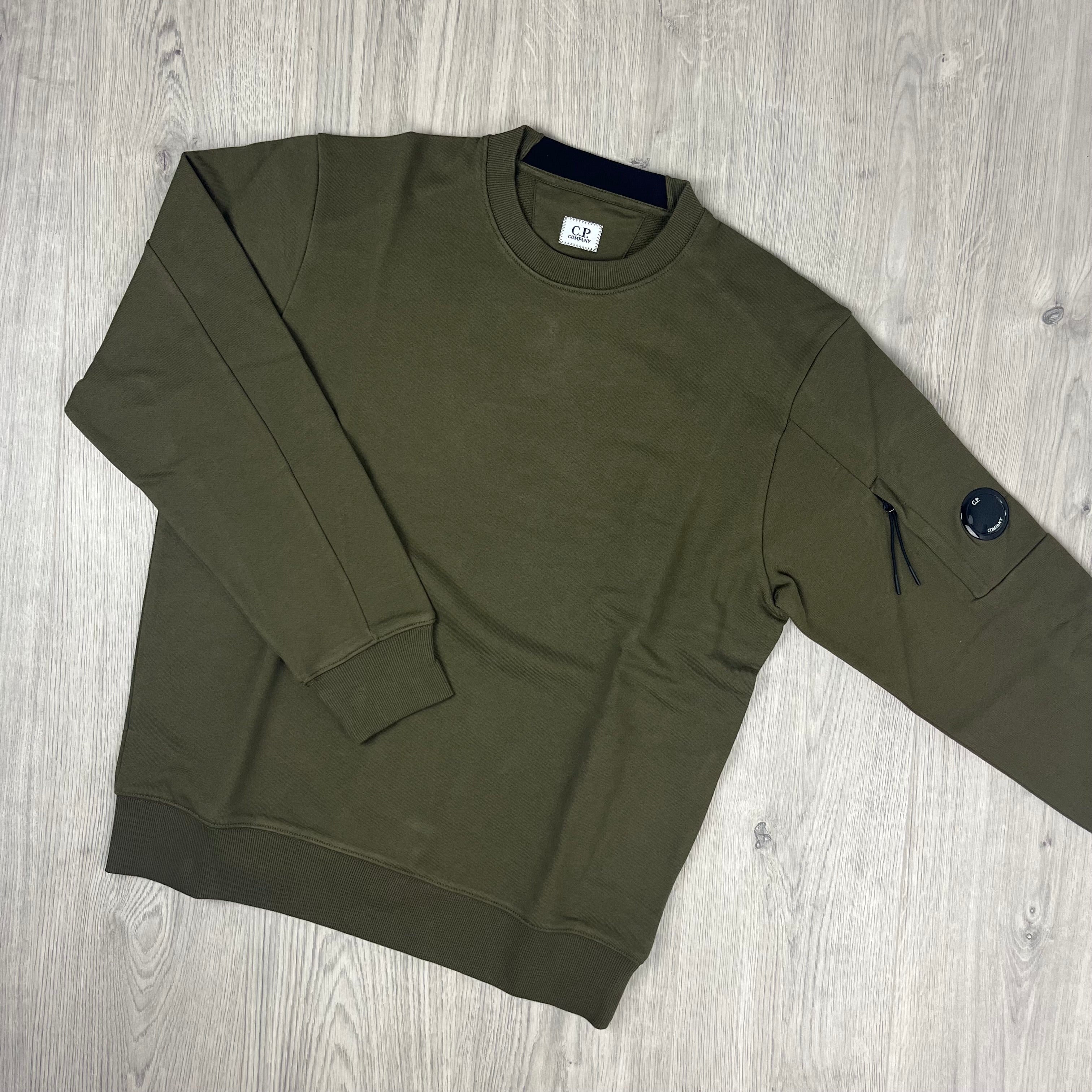 CP Company | Men's Raised Fleece Sweatshirt | Ivy Green | Outlet Sale
