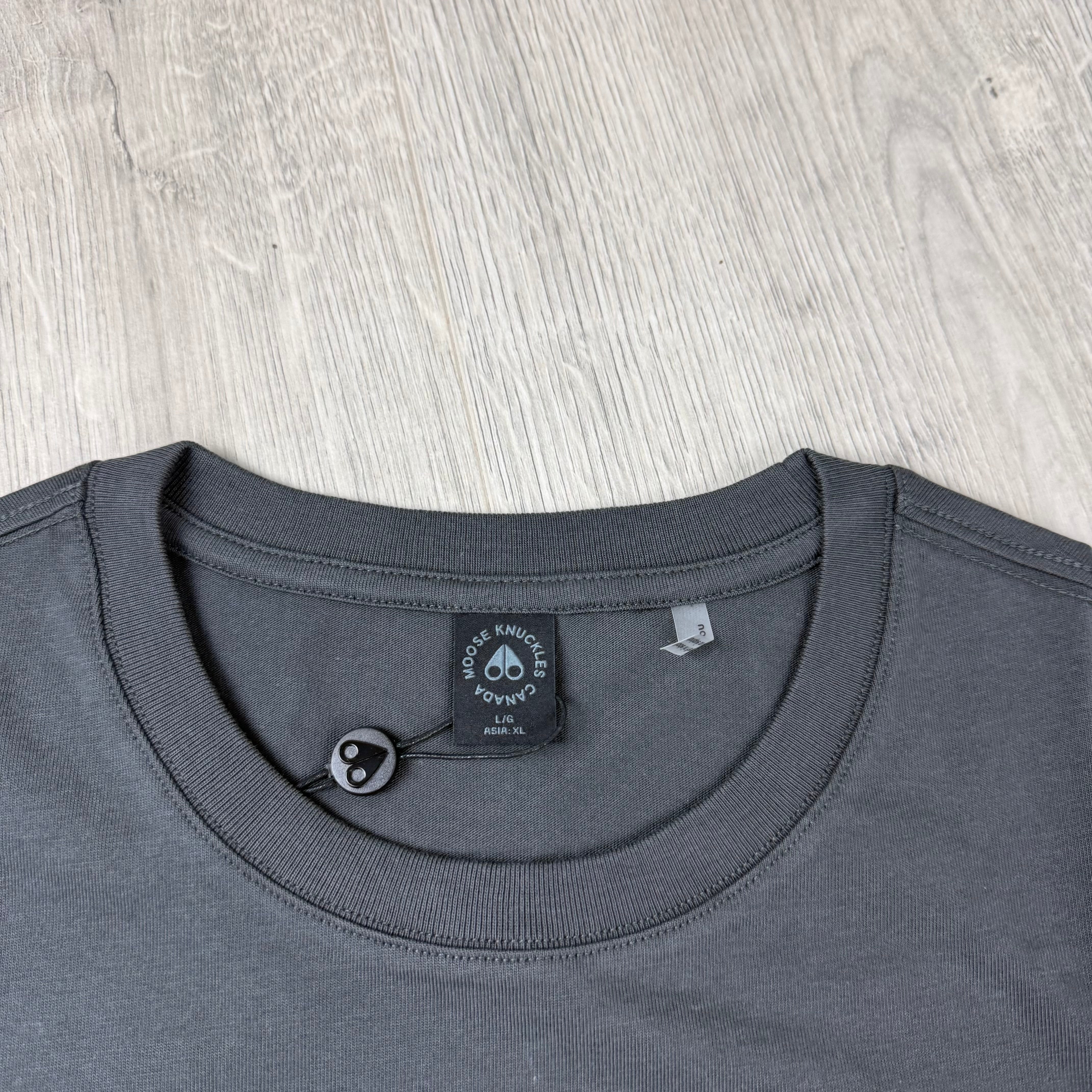 Moose Knuckles 'Crescent' T-Shirt - Cement