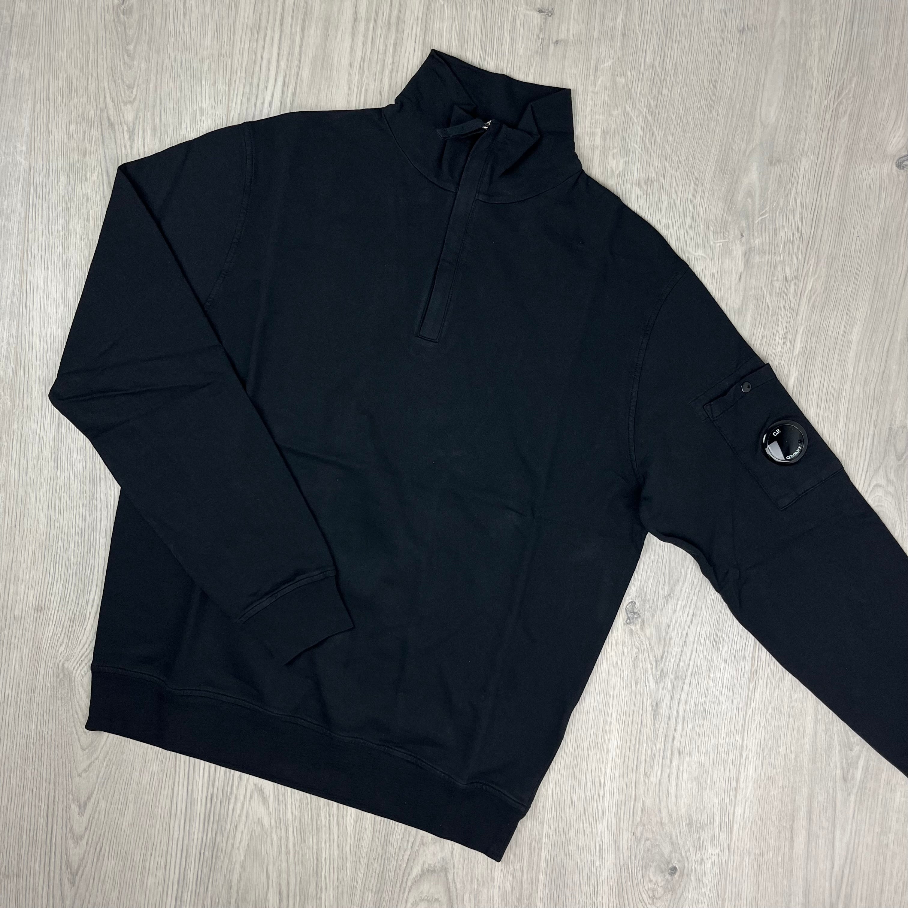 ★C.P. Company★ Light Fleece Man to Man Black 18CMSS019A002 C.P. Company Light Fleece Zipped Hoodie Black Men's - US
