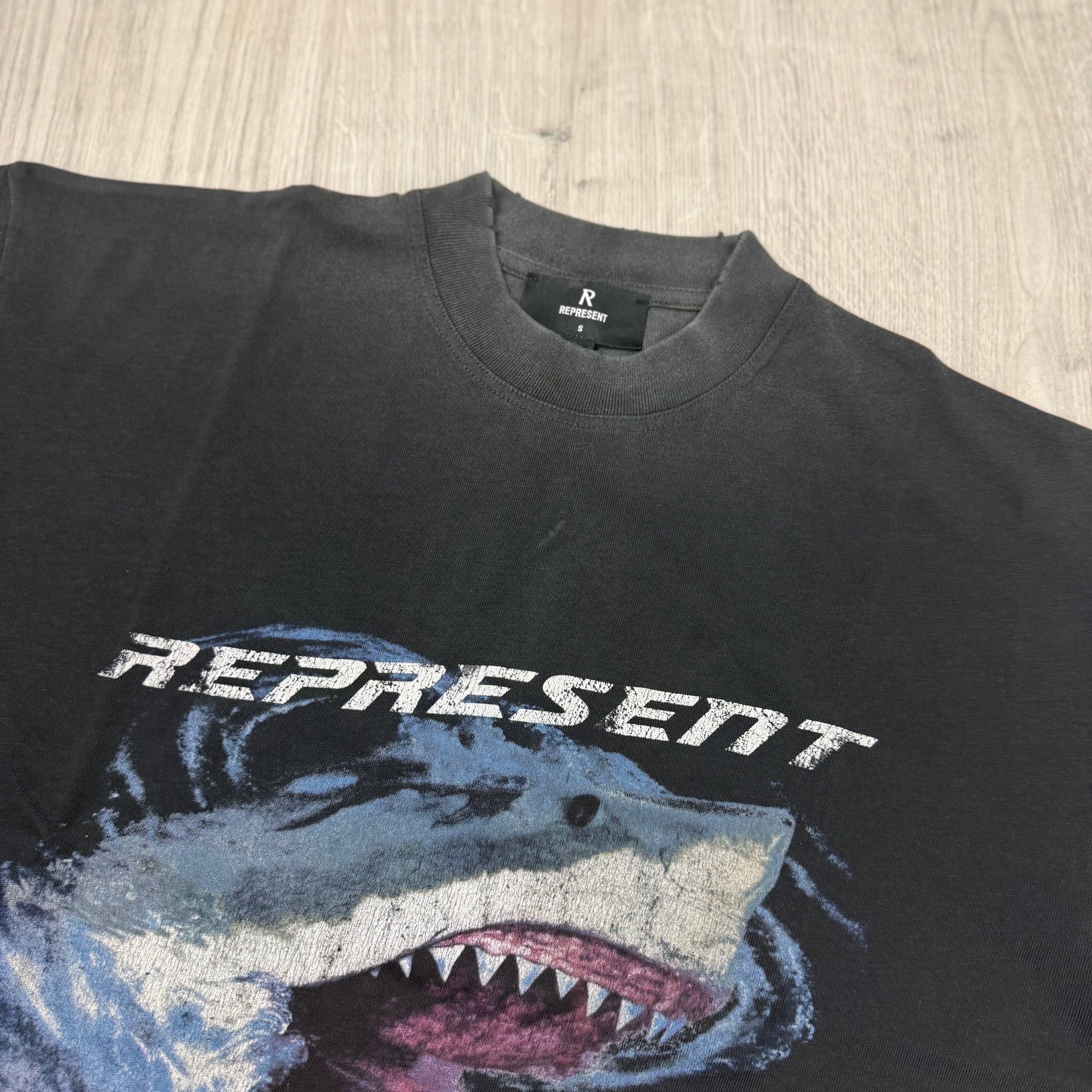 Represent 'Only The Strong' T-Shirt - Vintage Black