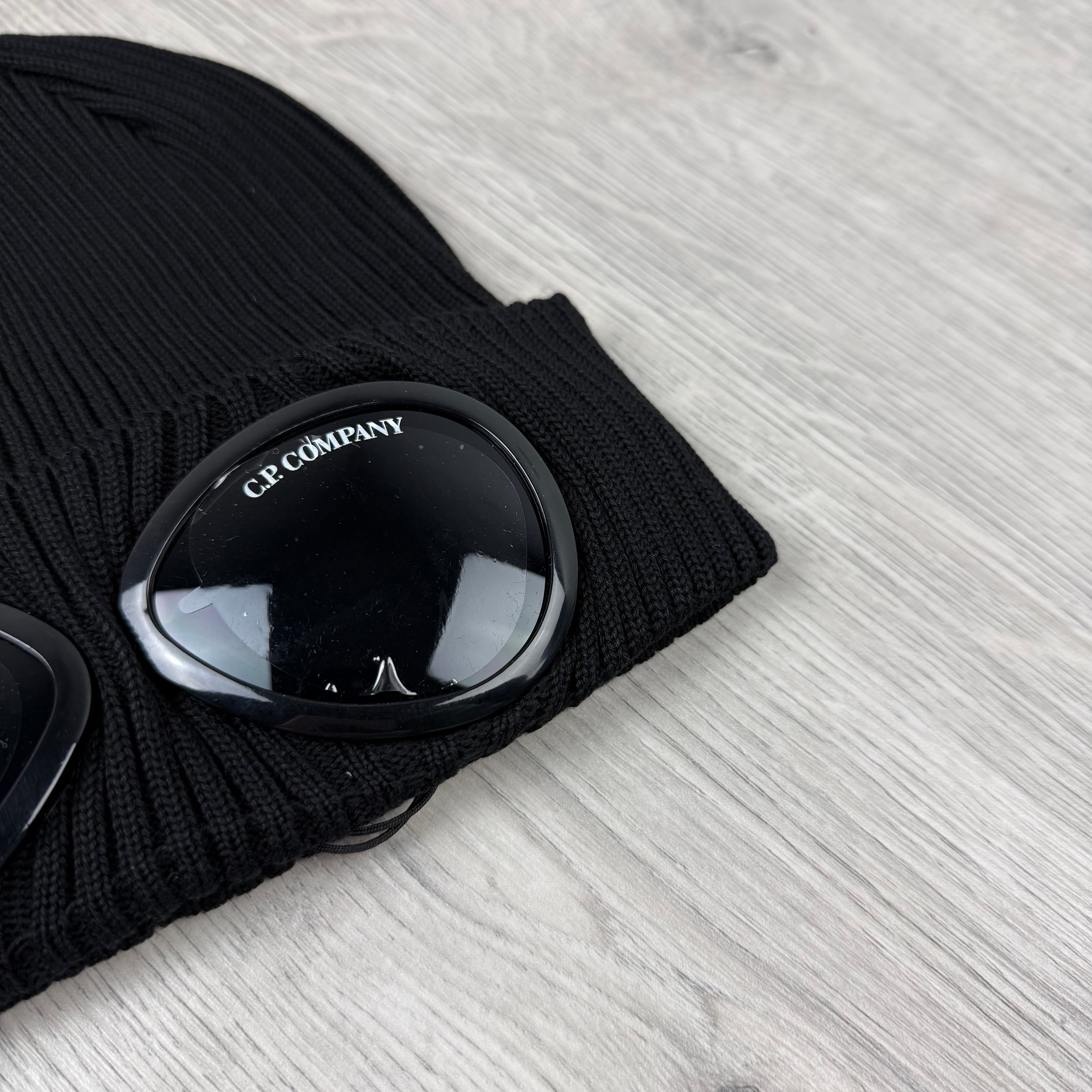 CP Company Goggle Beanie - Black