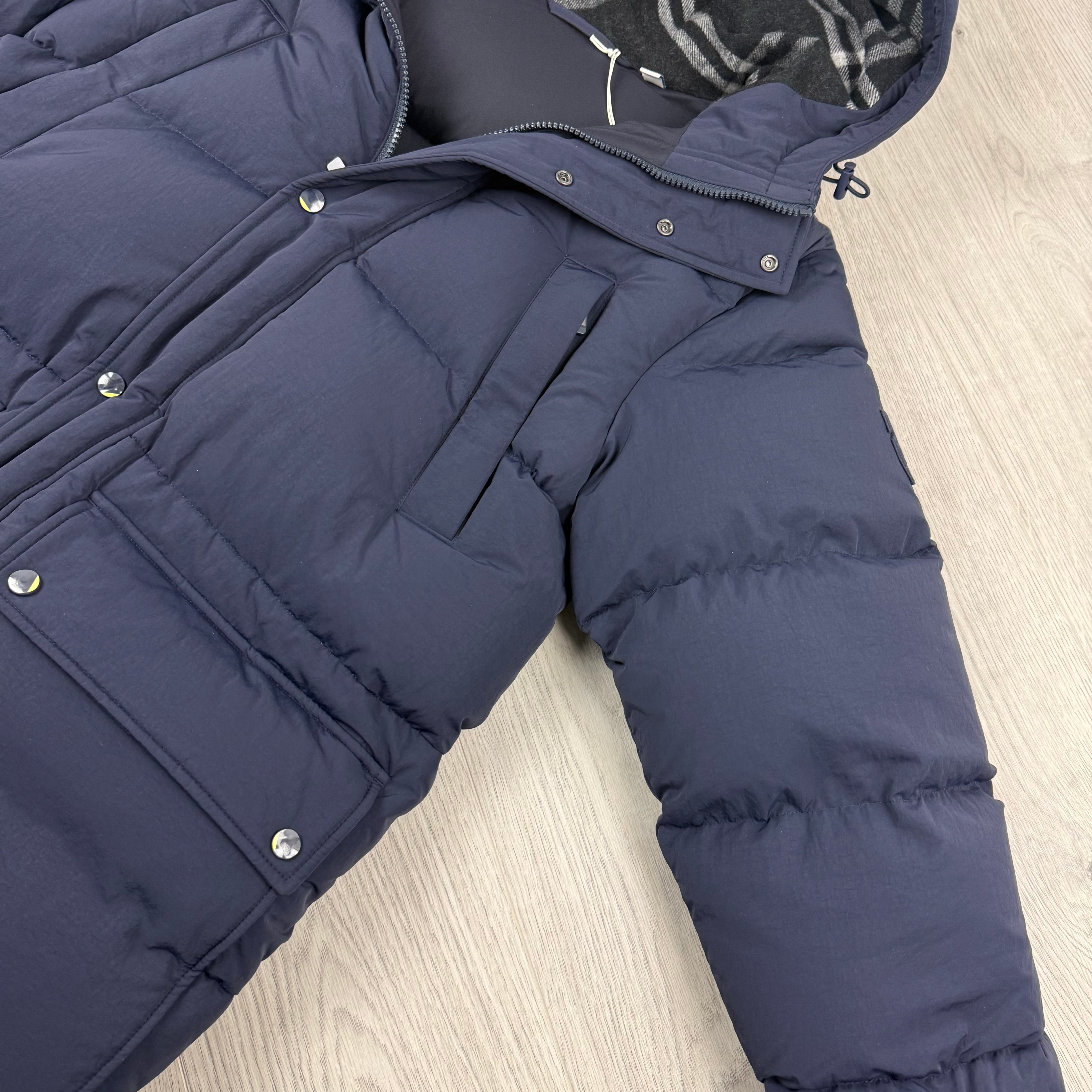 Burberry | Men's Down Jacket | Navy | Outlet Sale