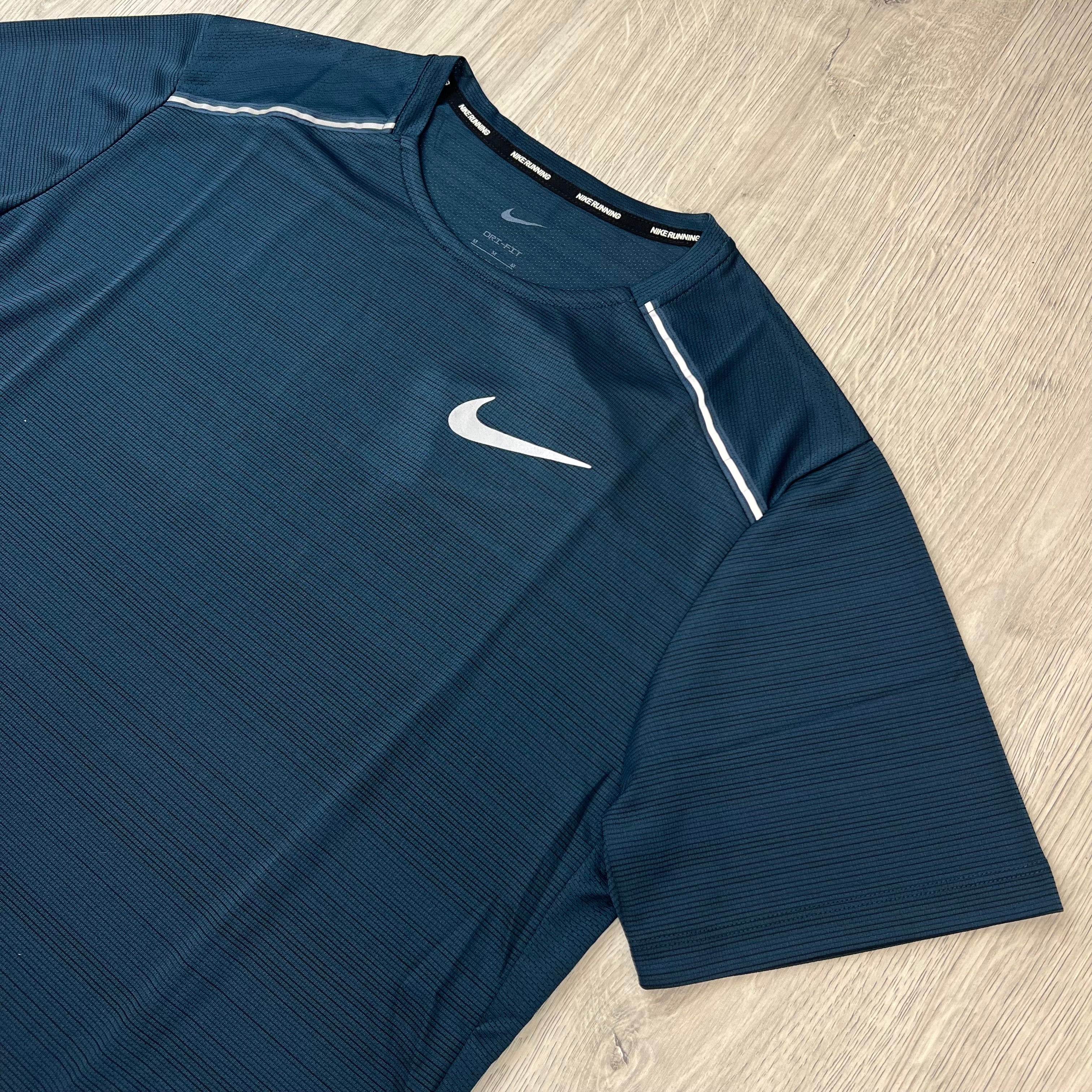 Nike 'Miler' T-Shirt - Navy