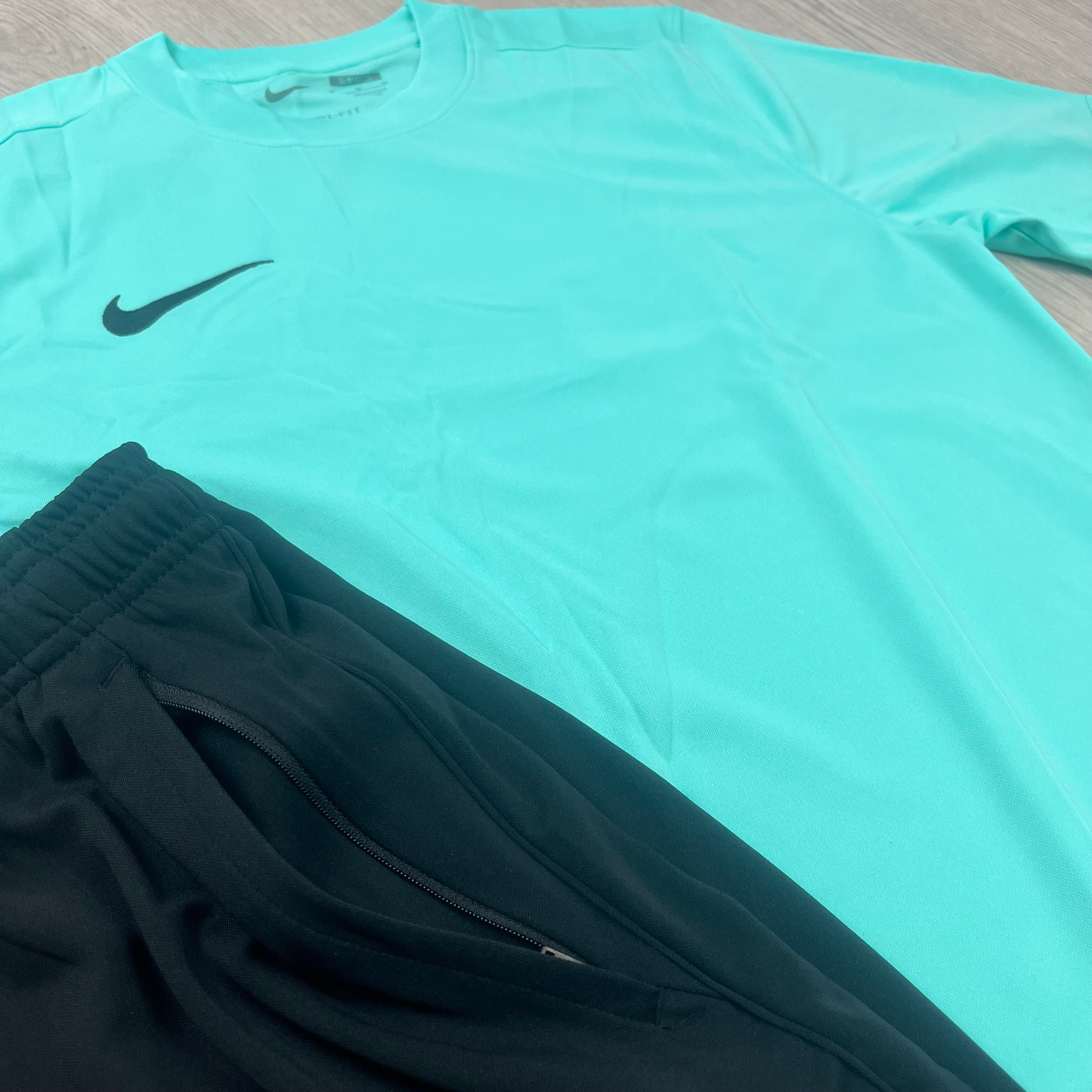 Nike Dri-Fit Pocket Set - Turquoise/Black