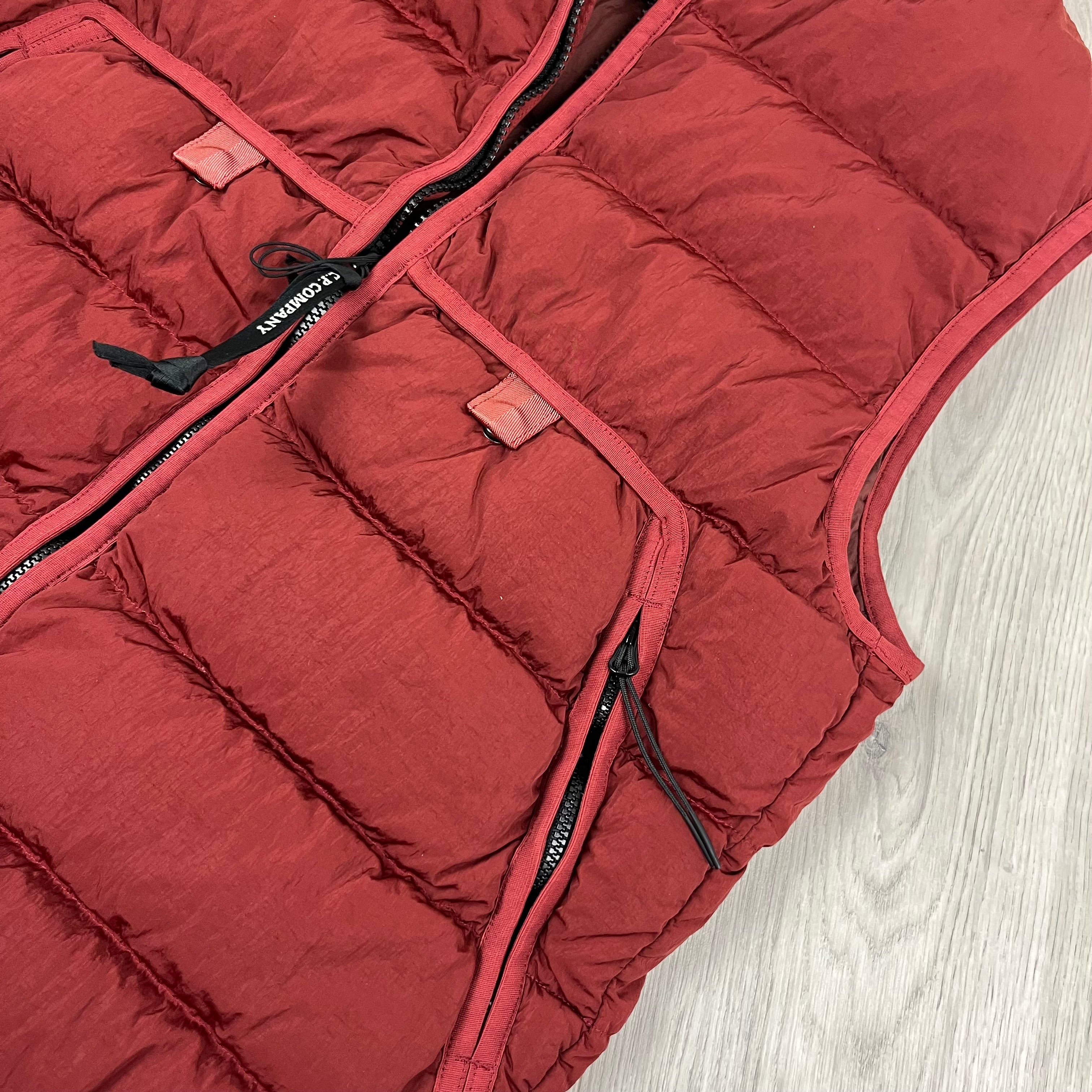 CP Company Chrome-R Lens Gilet - Ketchup