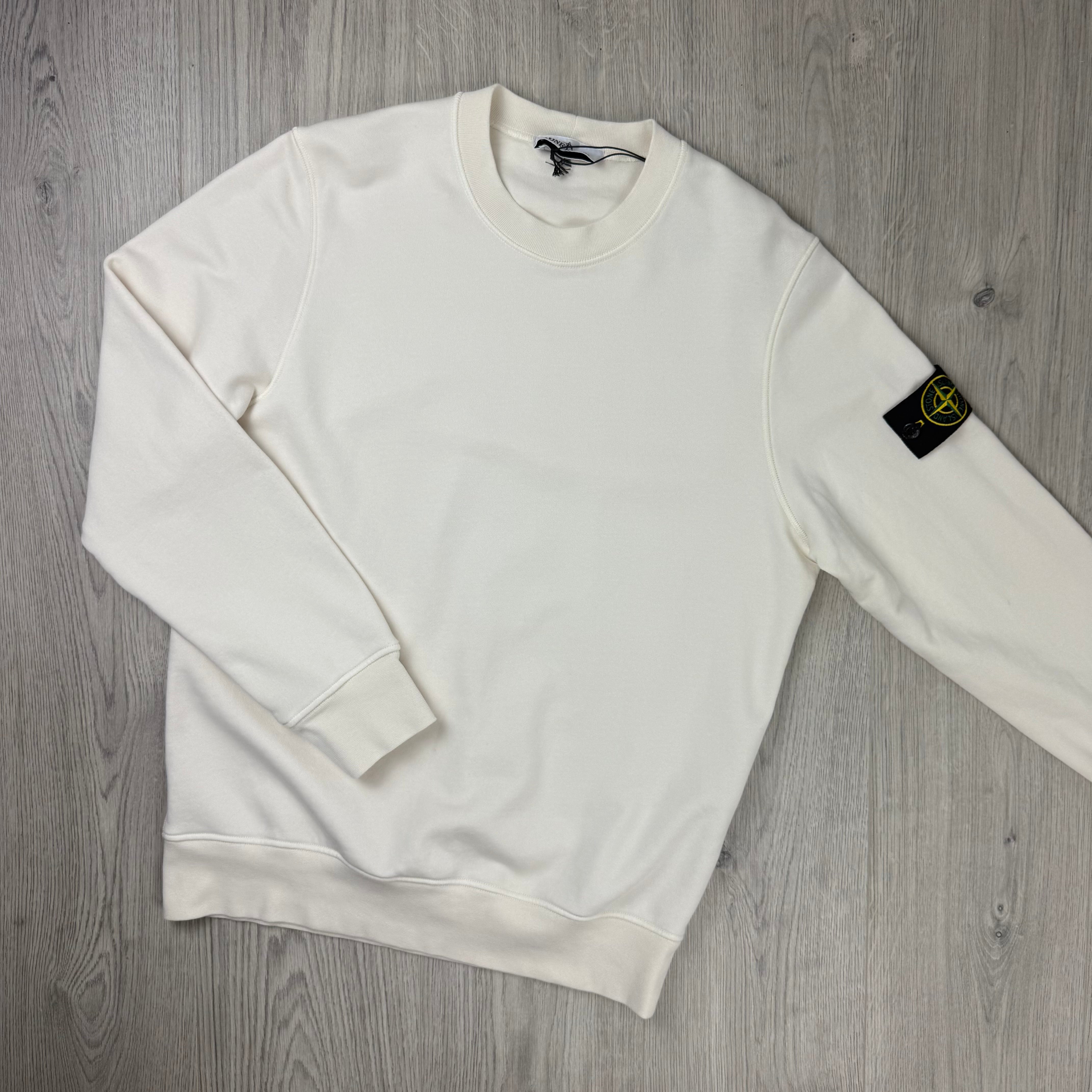 Stone Island | Men's Dyed Sweatshirt | Oleander | Outlet Sale