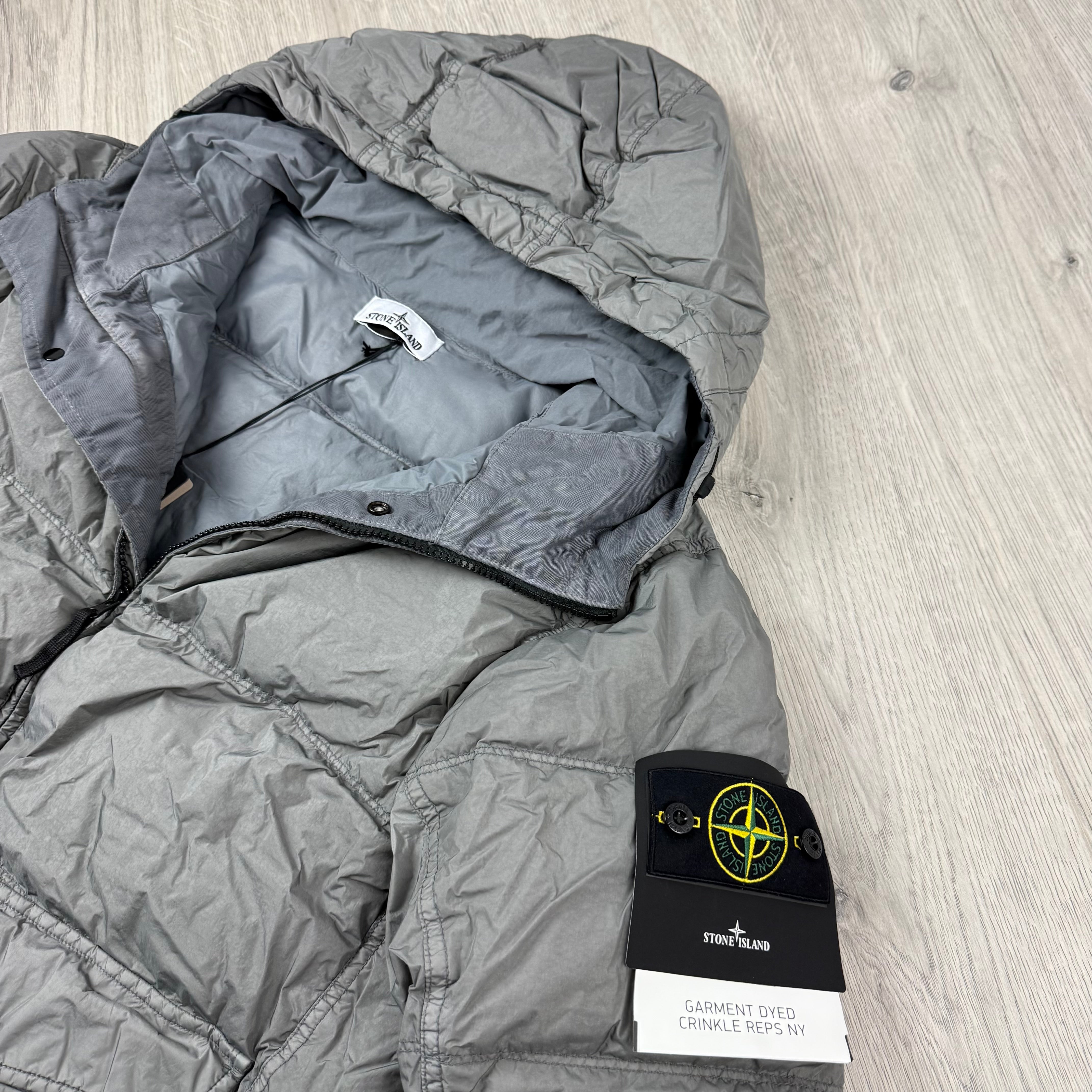Stone Island | Men's Crinkle Reps Down Jacket | Cement | Outlet Sale
