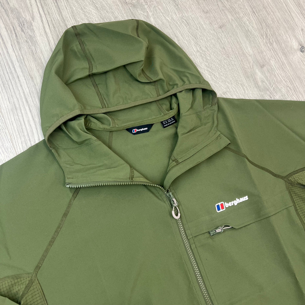 Berghaus 'WaverTree' Tracksuit - Khaki