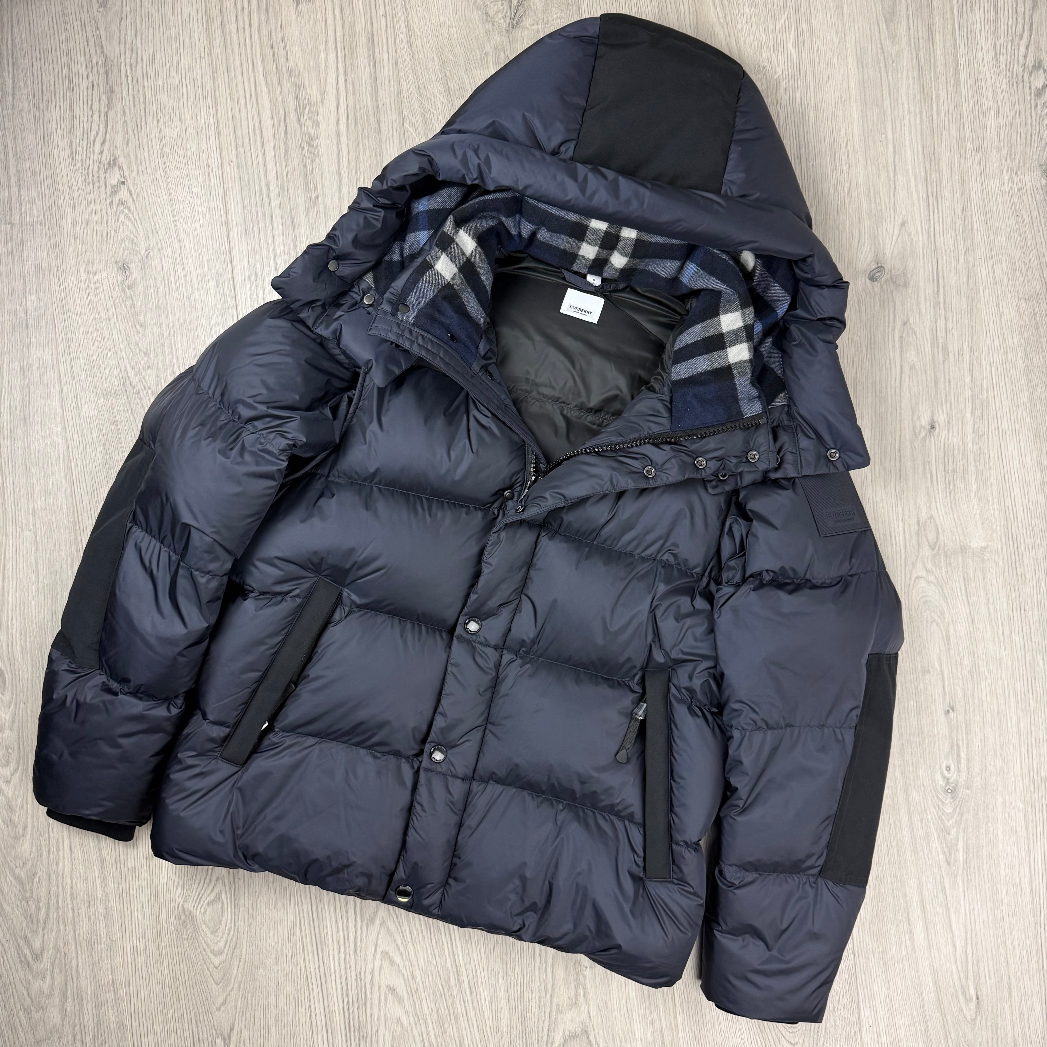 Burberry Detatchable 'Leeds' Jacket - Navy