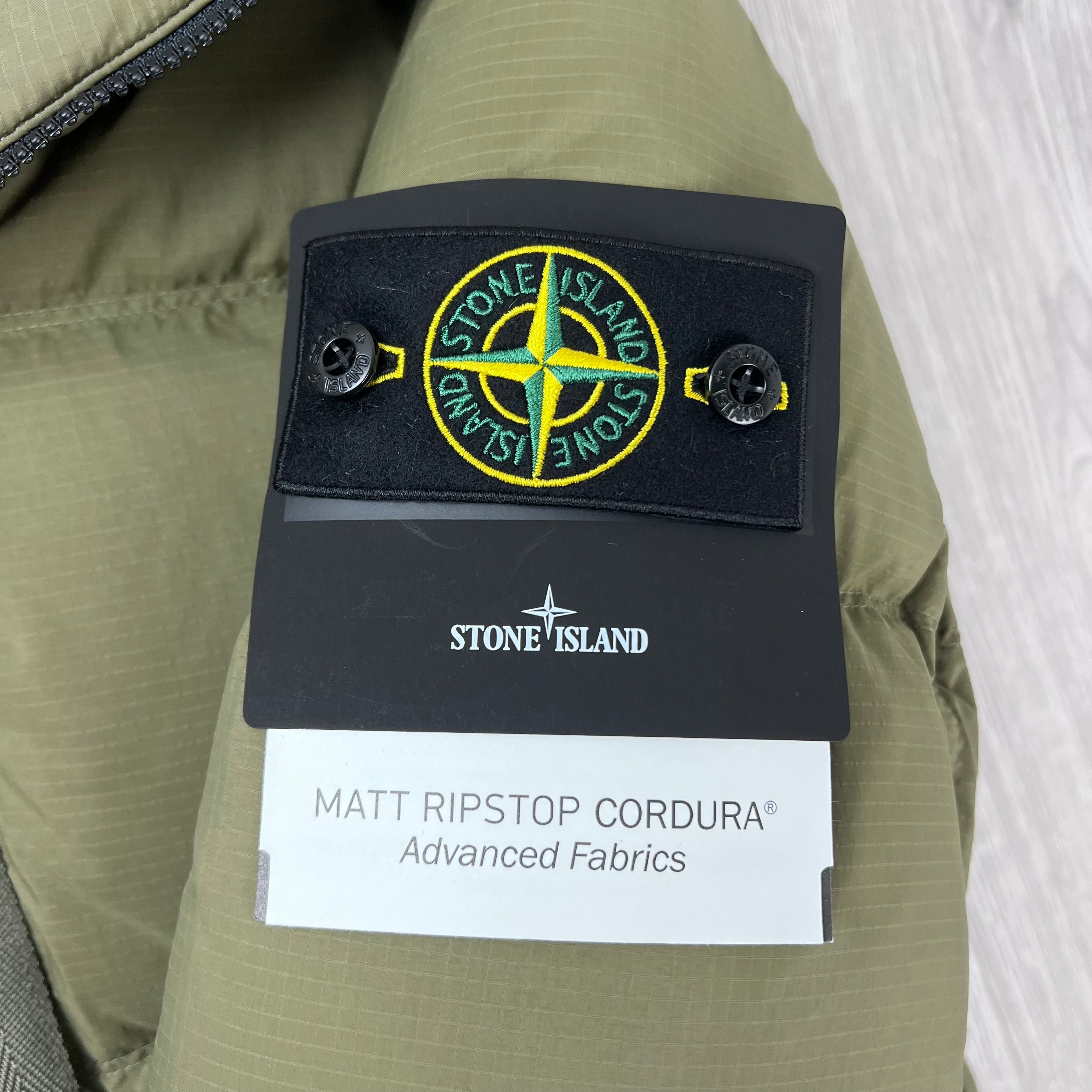 Stone Island | Men's Ripstop Jacket | Military | Outlet Sale