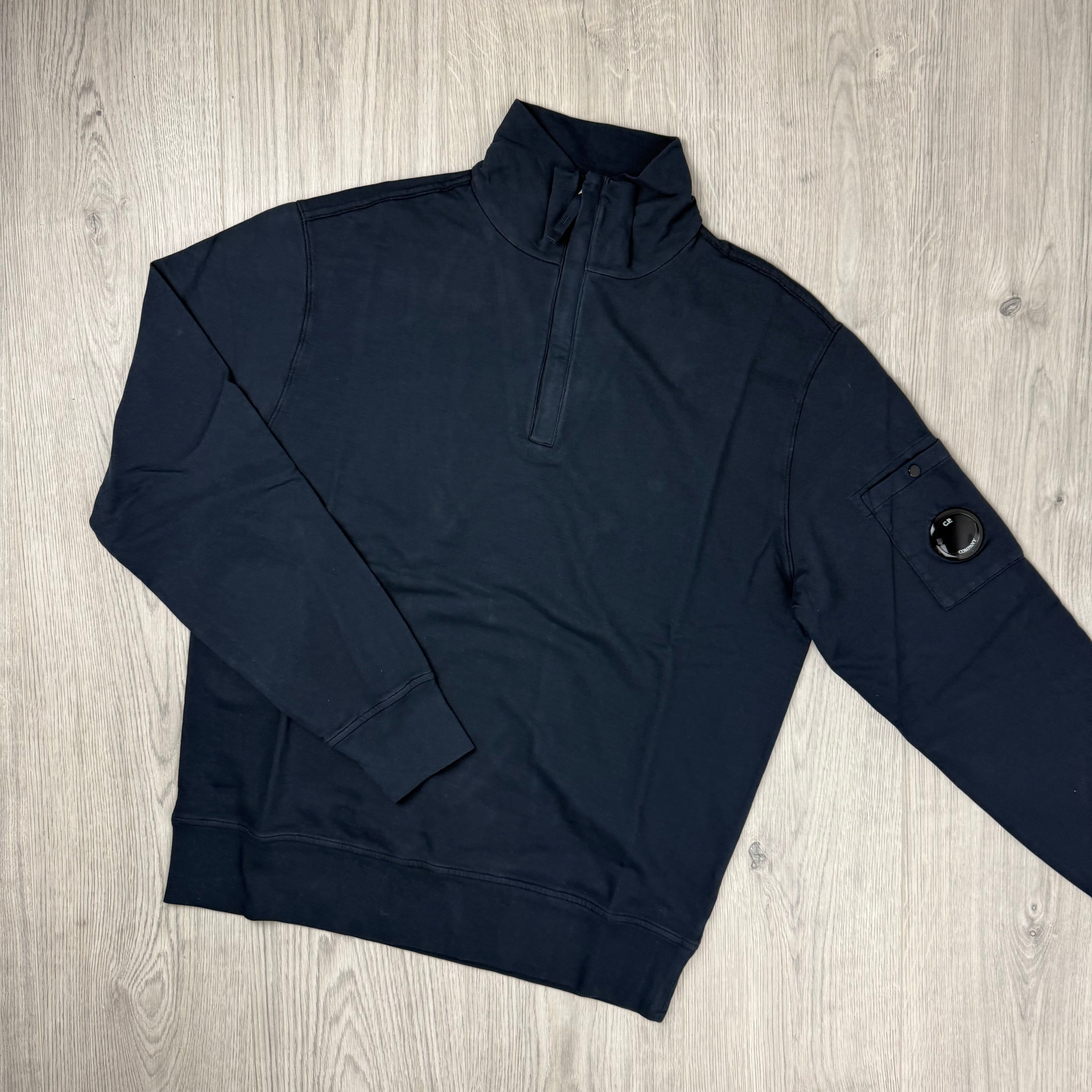 CP Company | Men's Light Fleece Zip Sweatshirt | Black | Outlet Sale