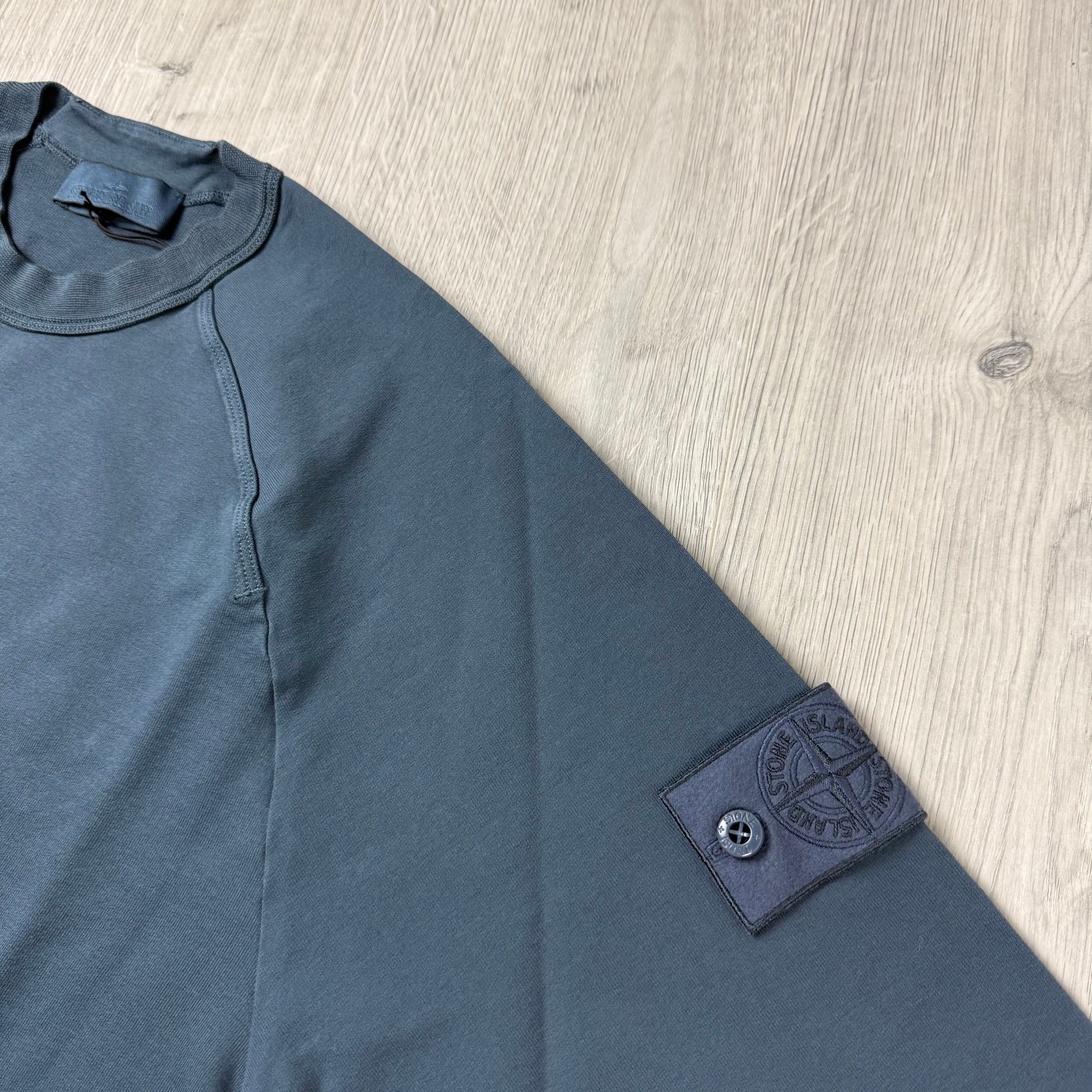 Stone Island | Men's Ghost Sweatshirt | Navy Blue | Outlet Sale
