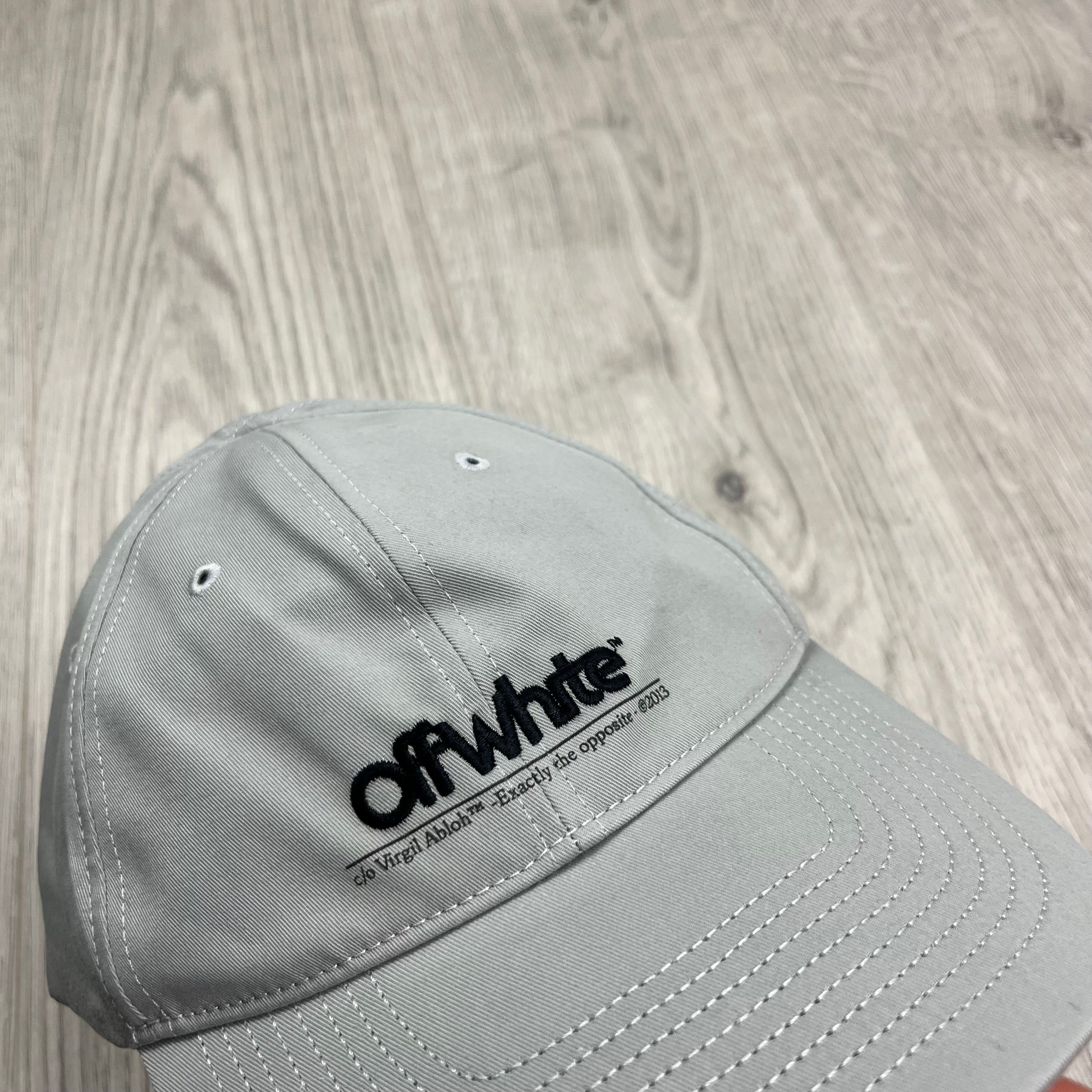 Off-White c/o Virgil Abloh Baseball Cap in Grey. On sale at Open Attire.