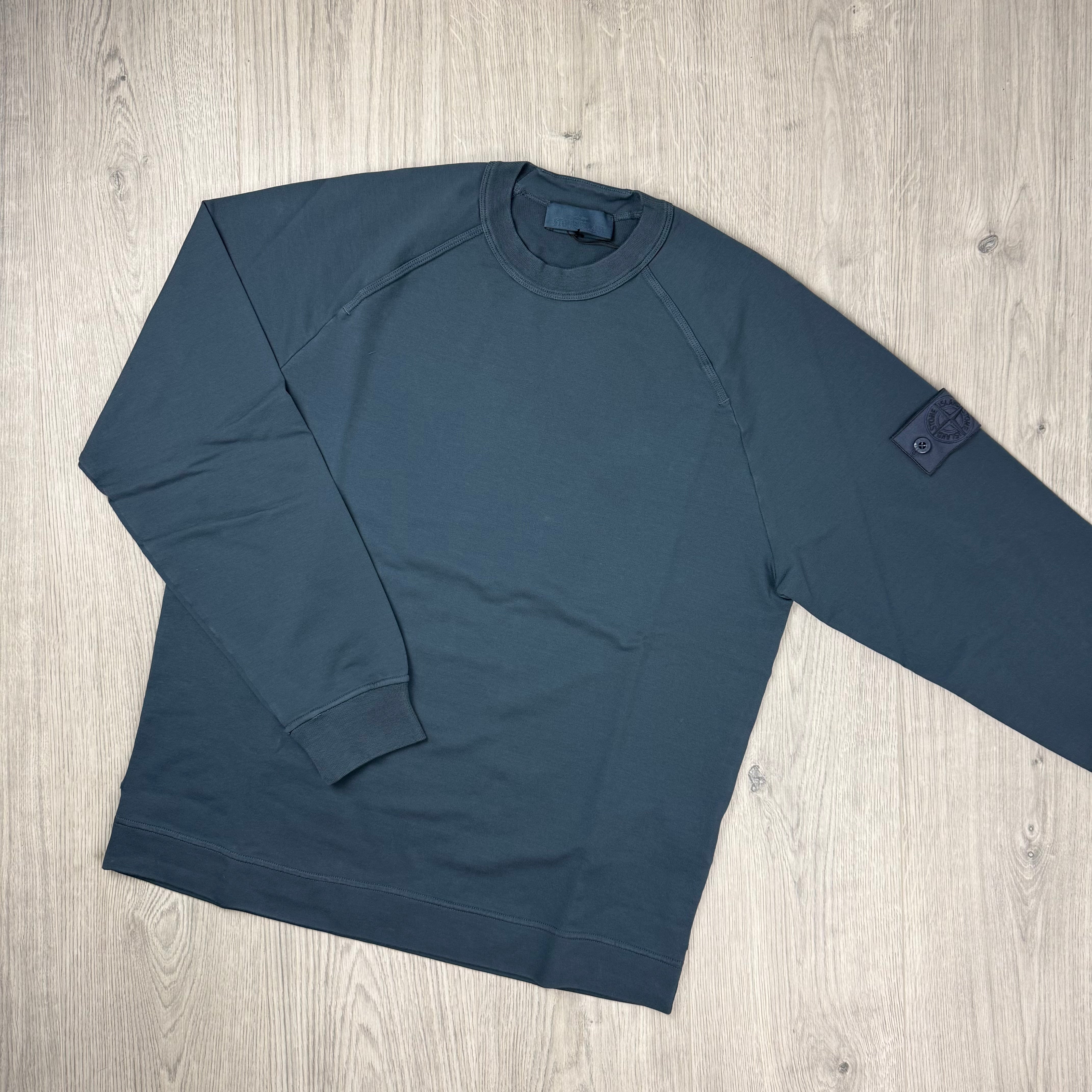 Stone Island | Men's Ghost Sweatshirt | Navy Blue | Outlet Sale