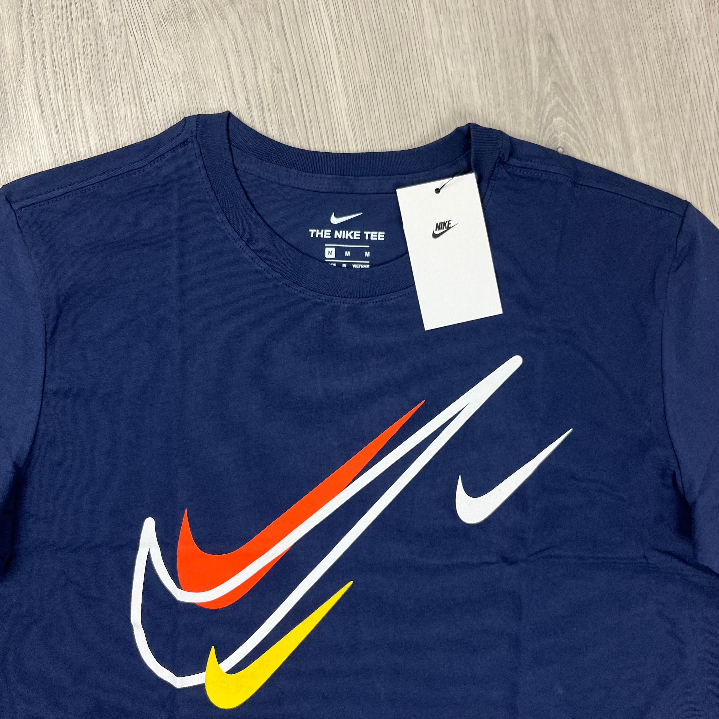 Nike Swoosh T-Shirt