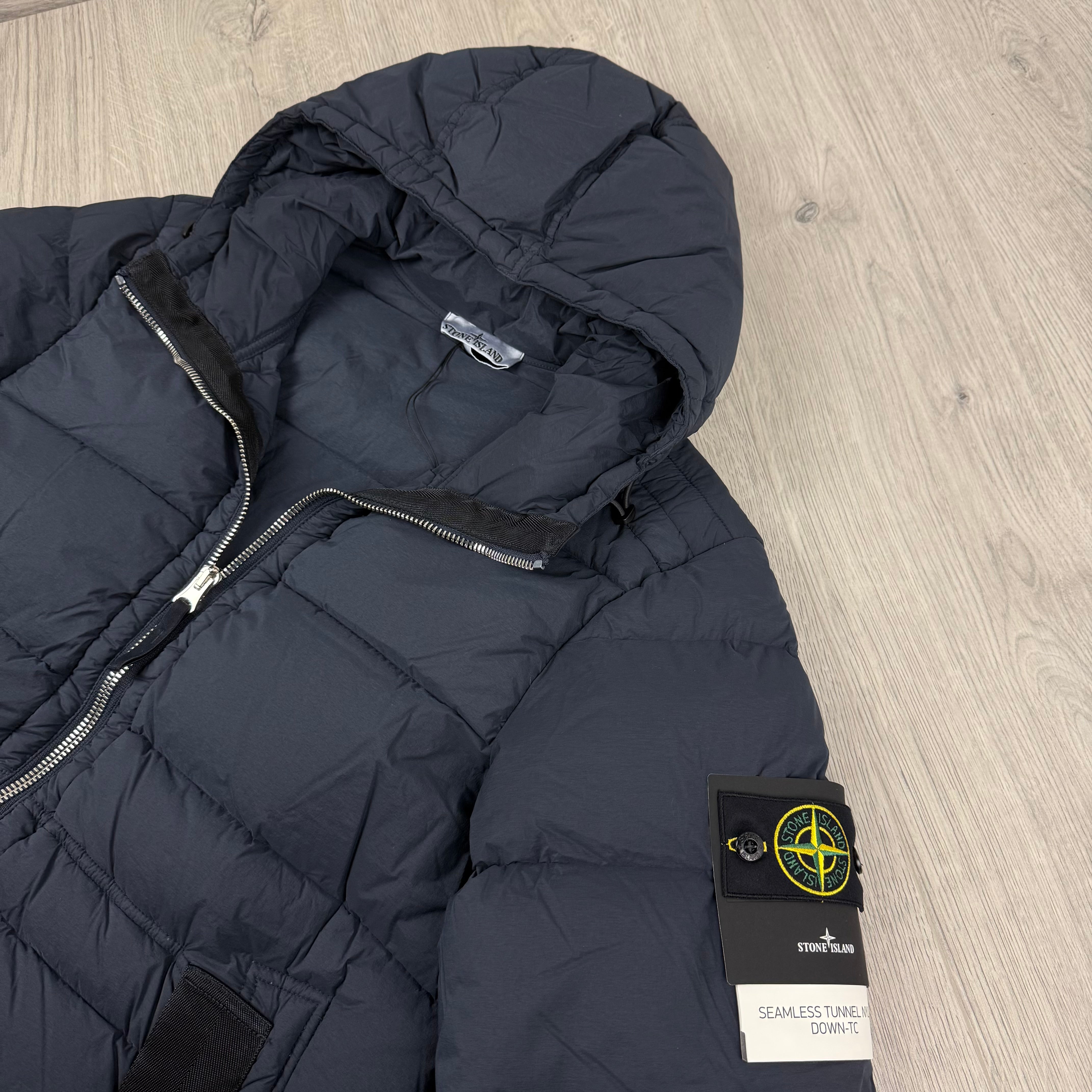 Stone Island | Men's Seamless Down Jacket | Black | Outlet Sale