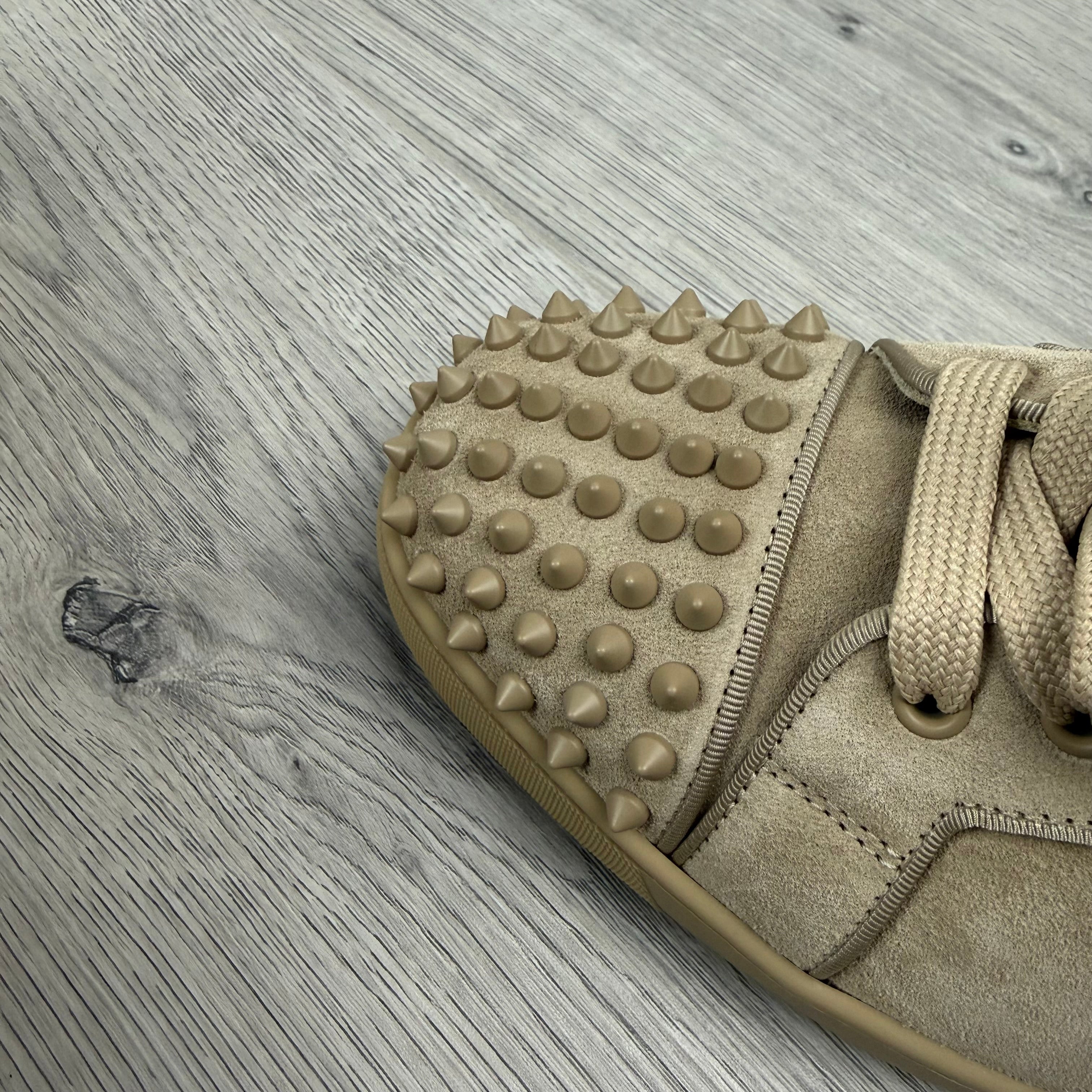 Christian Louboutin | Men's Louis Sneakers | Atlas Beige | Outlet Sale