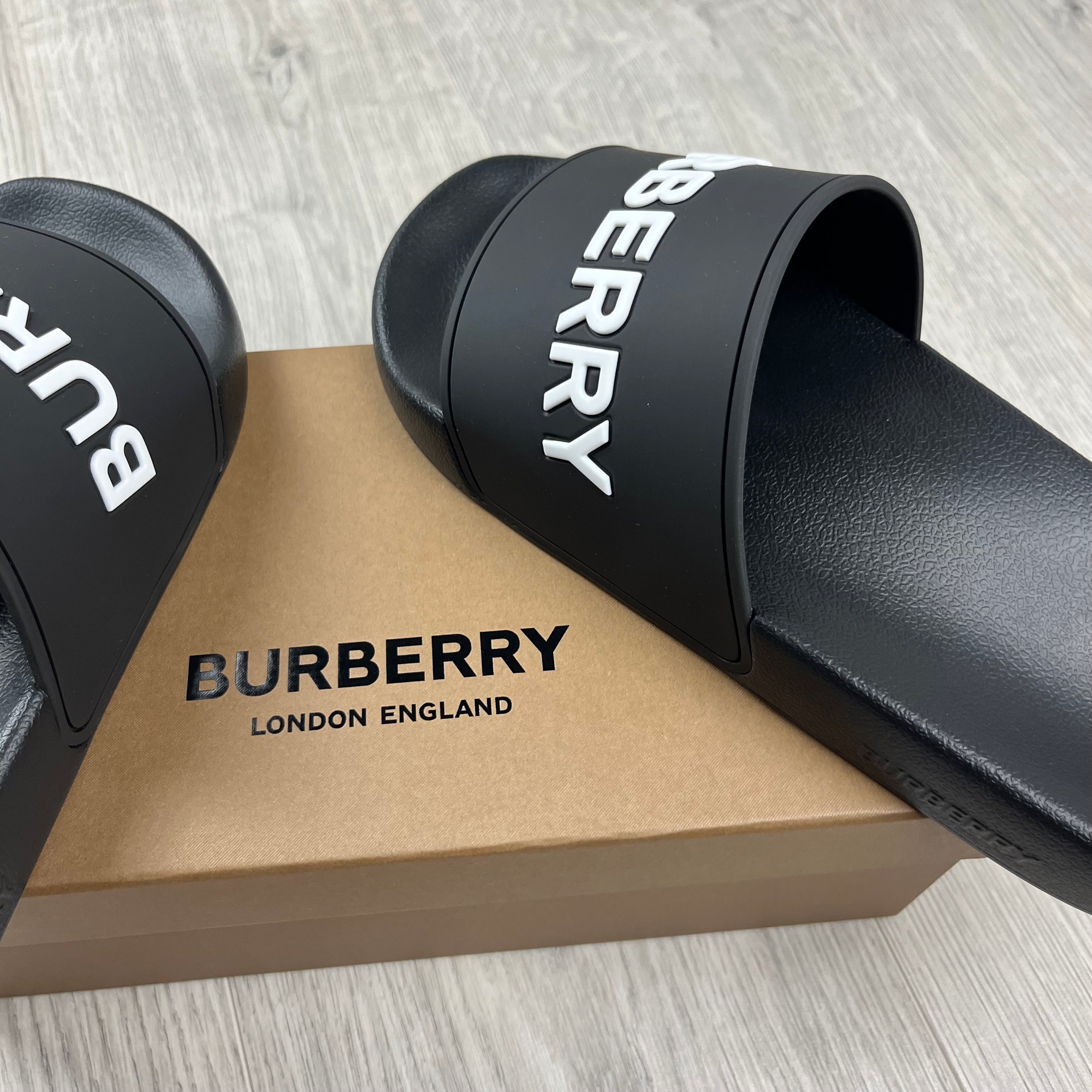 Burberry | Men's Furley Slides | Black | Outlet