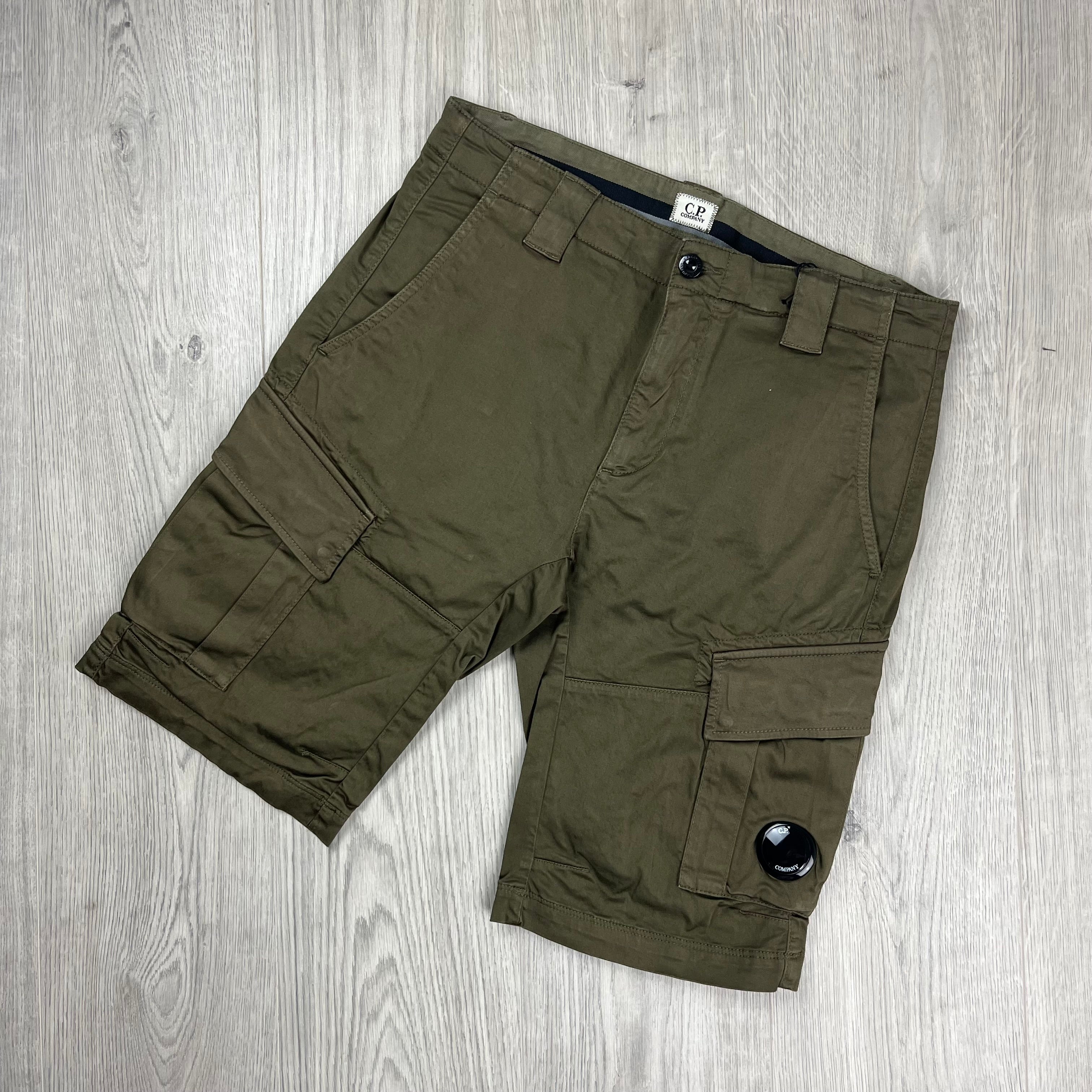 CP Company Gabardine Cargo Shorts in Ivy Green. On sale at Open Attire.