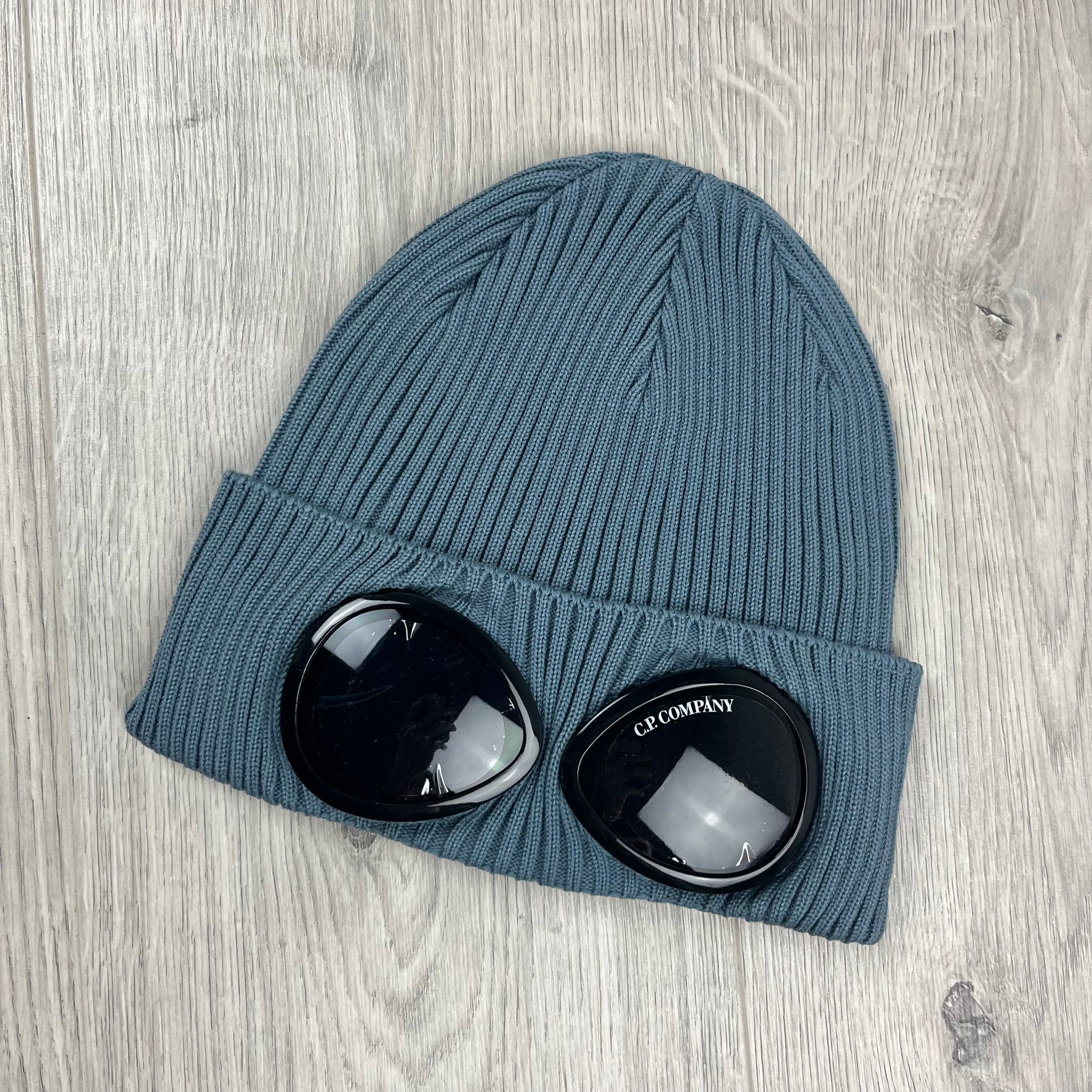 cp-company-goggle-beanie-