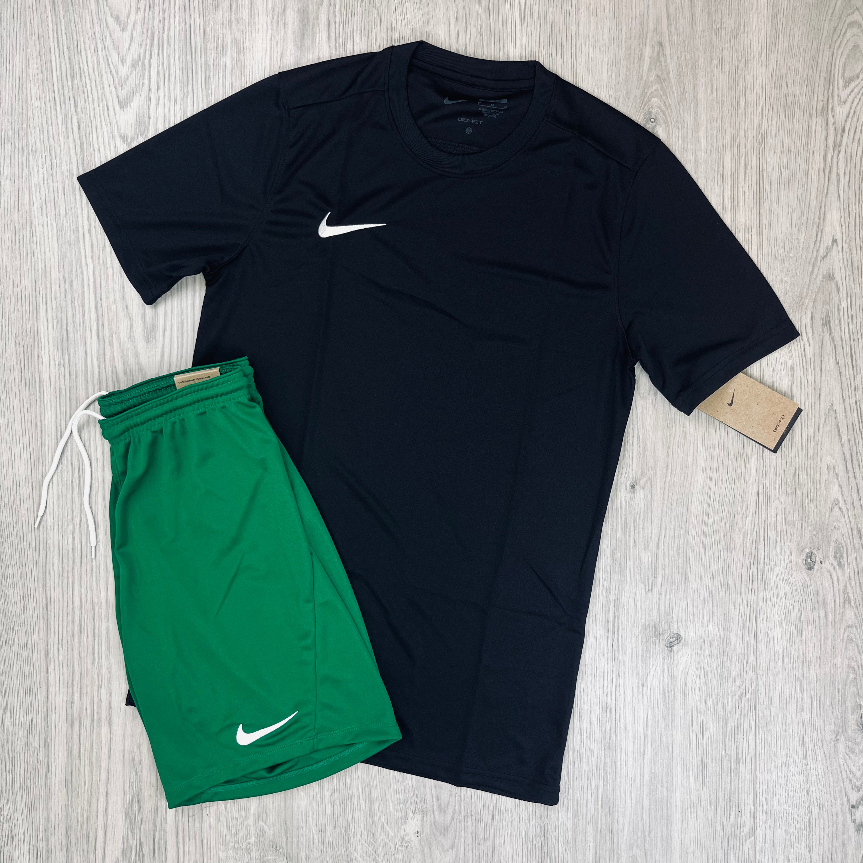 Nike Dri-Fit Set - Black/Green