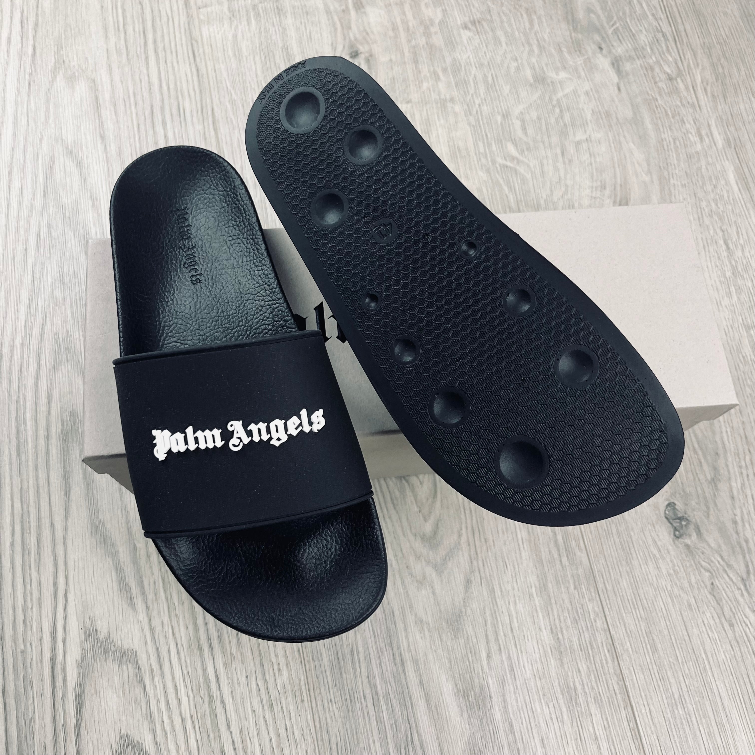 Palm Angels Rubber Slides - Black Palm Angels Rubber Slides - Black