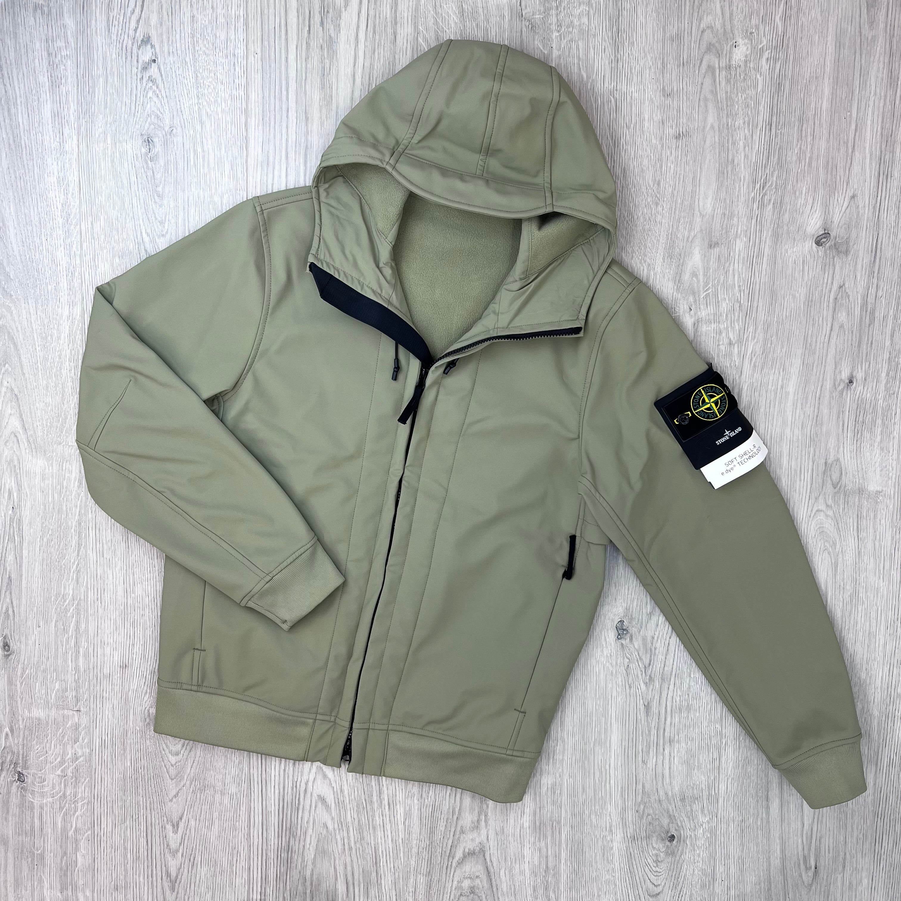 Stone Island | Men's Soft Shell-R_e.dye® Jacket | Laurel Green
