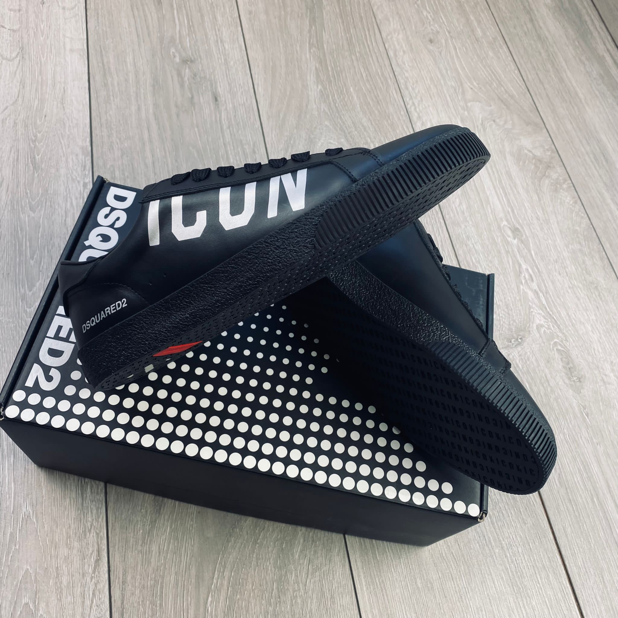 DSQUARED2 ICON Sneakers