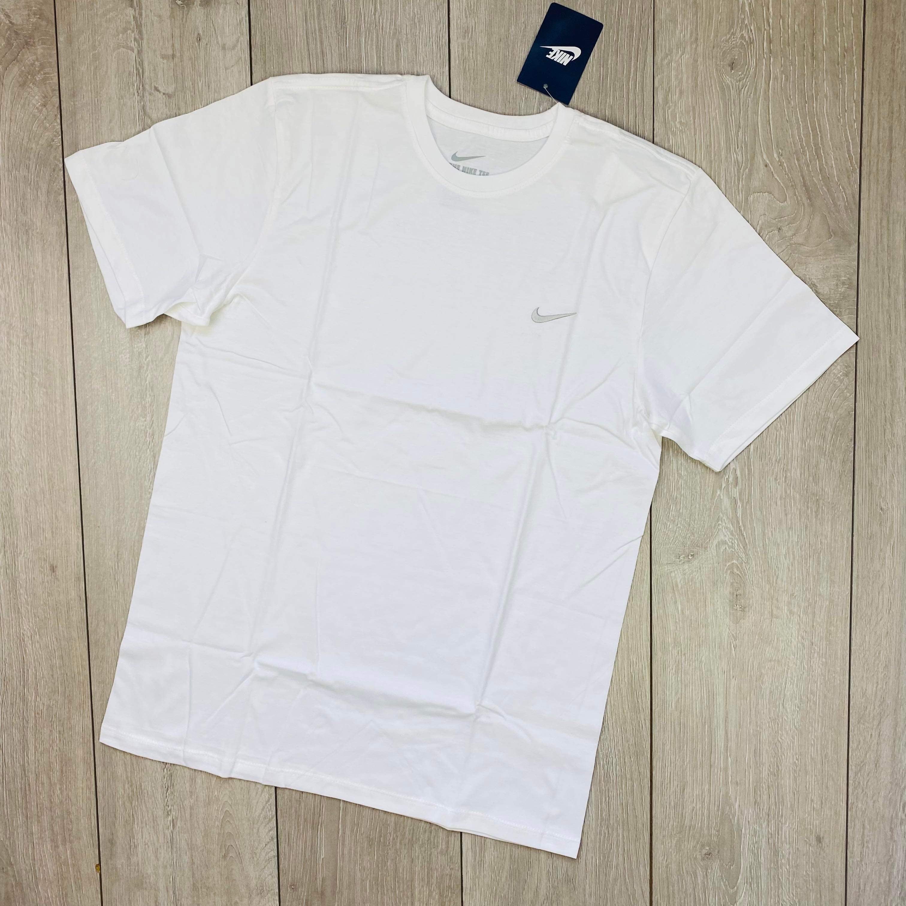 Nike Swoosh T-Shirt - White