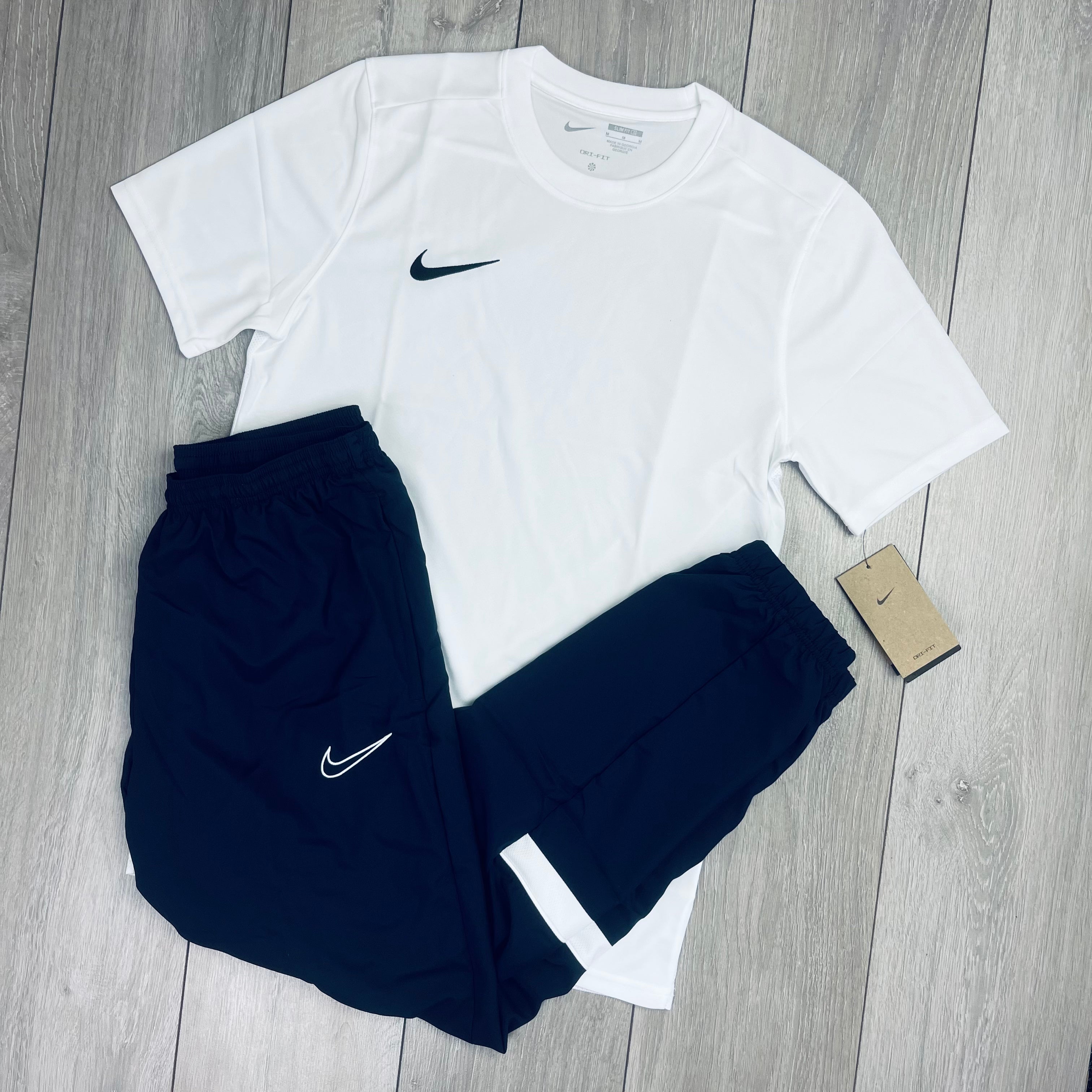 Nike Dri-Fit Set - White/Navy